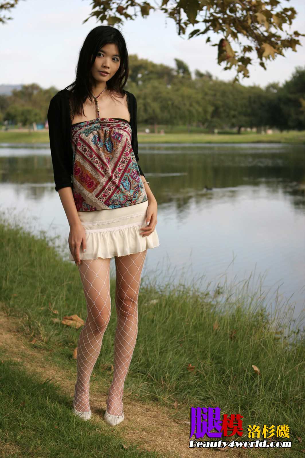 [BeautyLeg] No.035 Arina 在现浏览第10张