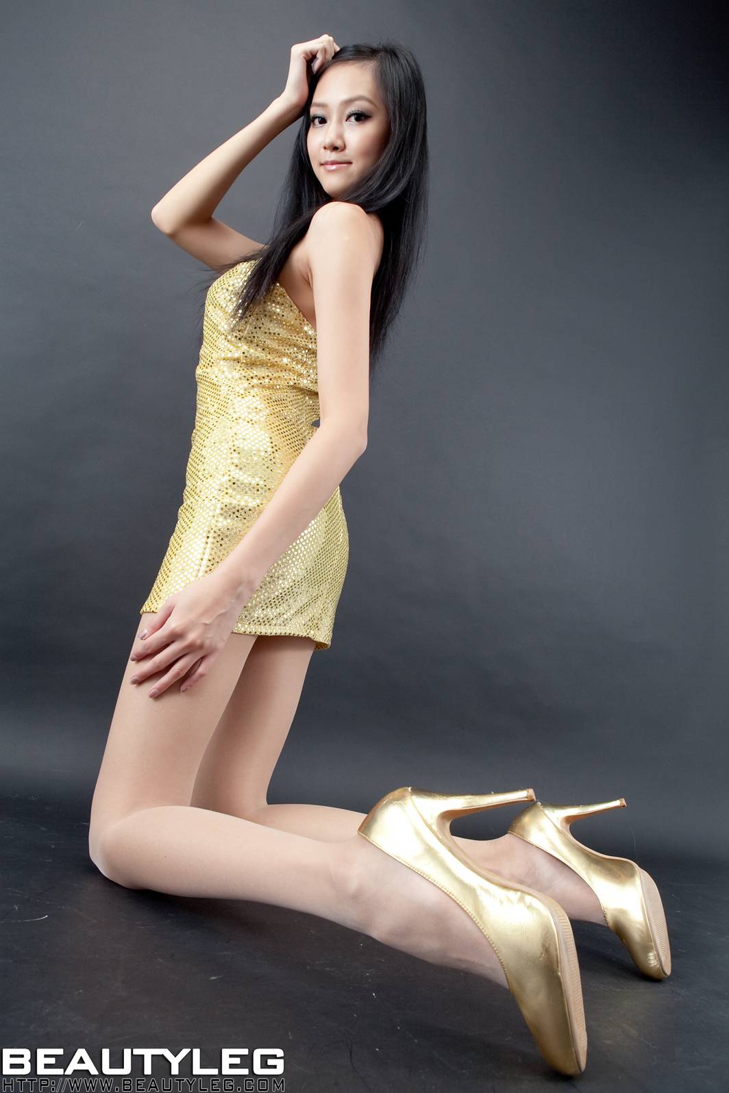 [BeautyLeg] No.437 PeiPei 在现浏览第5张