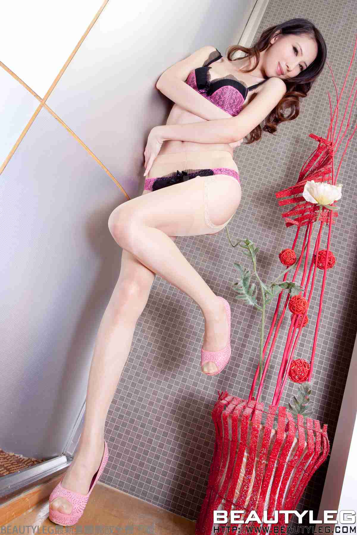 [BeautyLeg] No.569 YoYo[69P] 在现浏览第10张