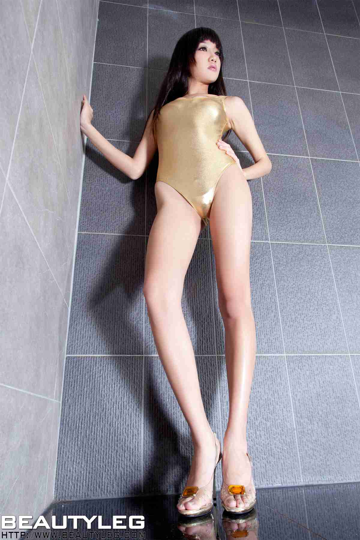 [BeautyLeg] No.648 Tina 在现浏览第25张