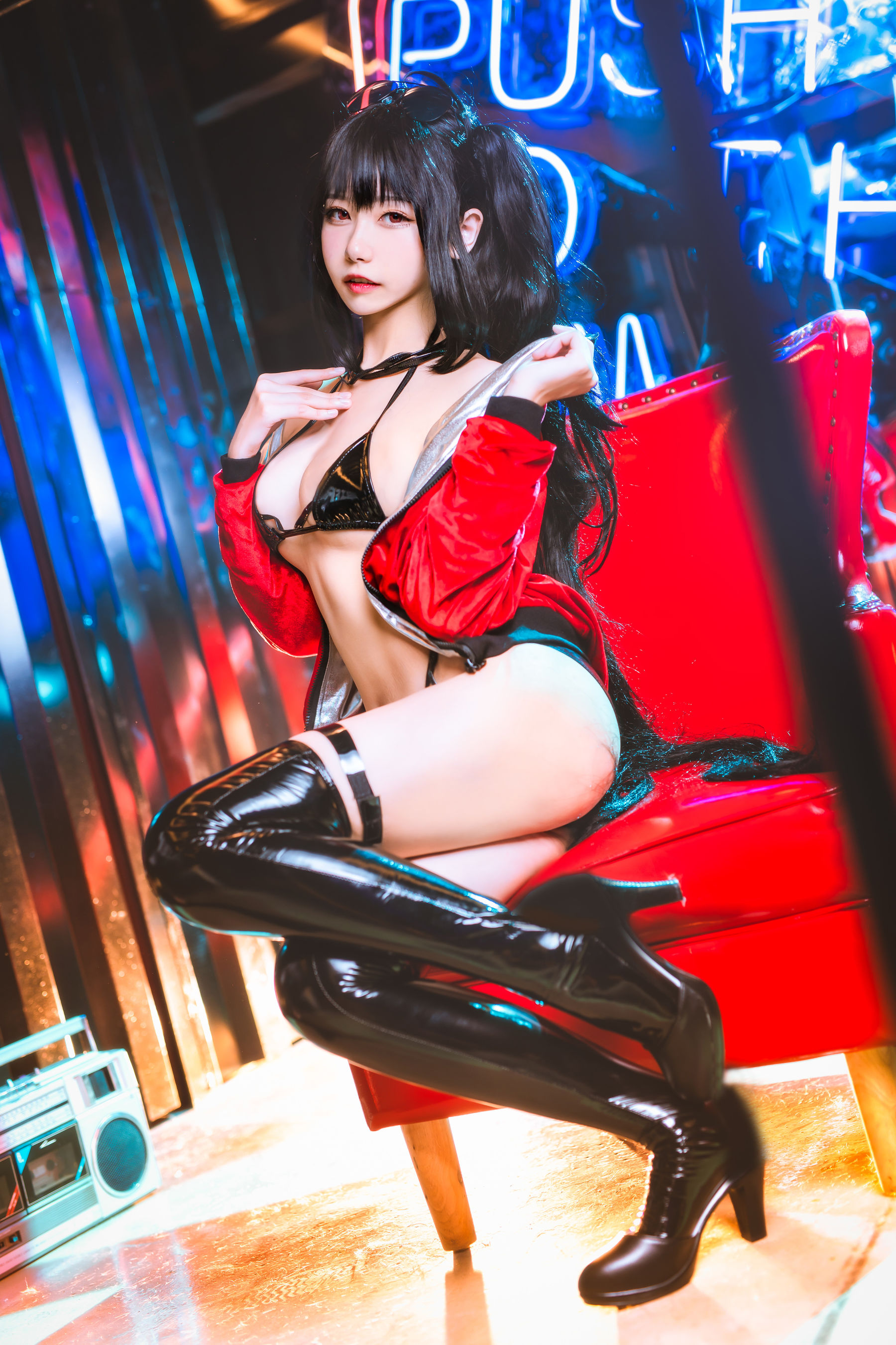 [COS福利] 微博妹子Momoko葵葵 - 大凤之赛车第3张