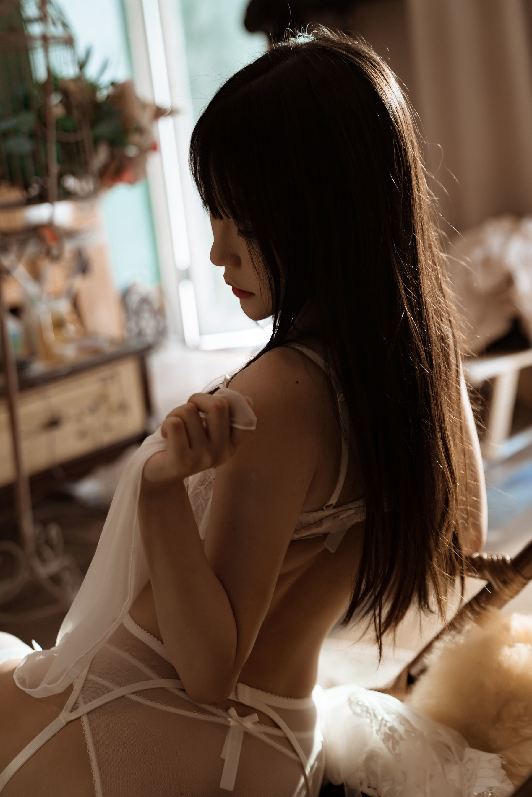 [网红COSER] 香草喵露露 - 室内白色蕾丝第15张