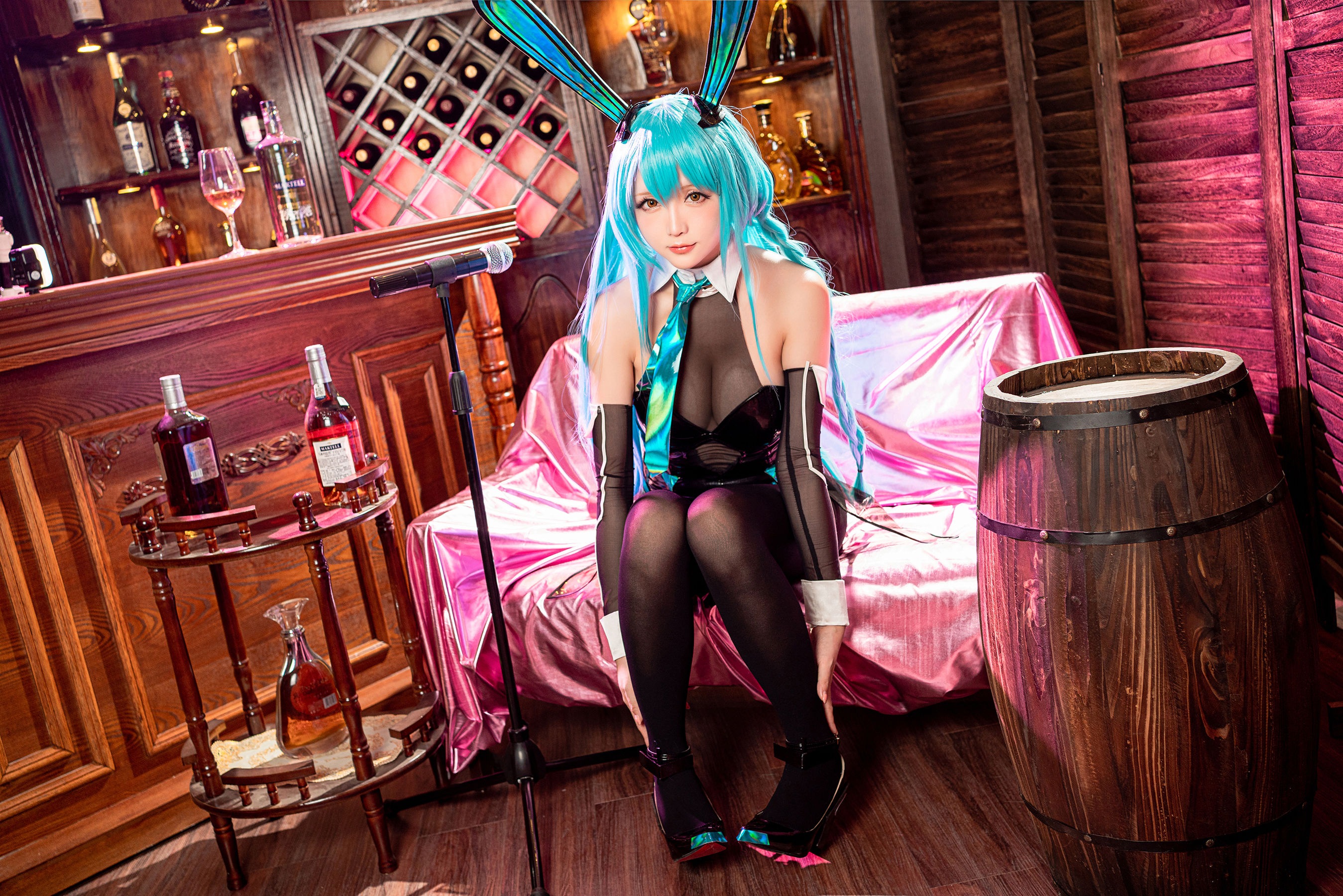 [网红COSER写真] Coser小姐姐星之迟迟 - 纯白と漆黑《树城》第8张