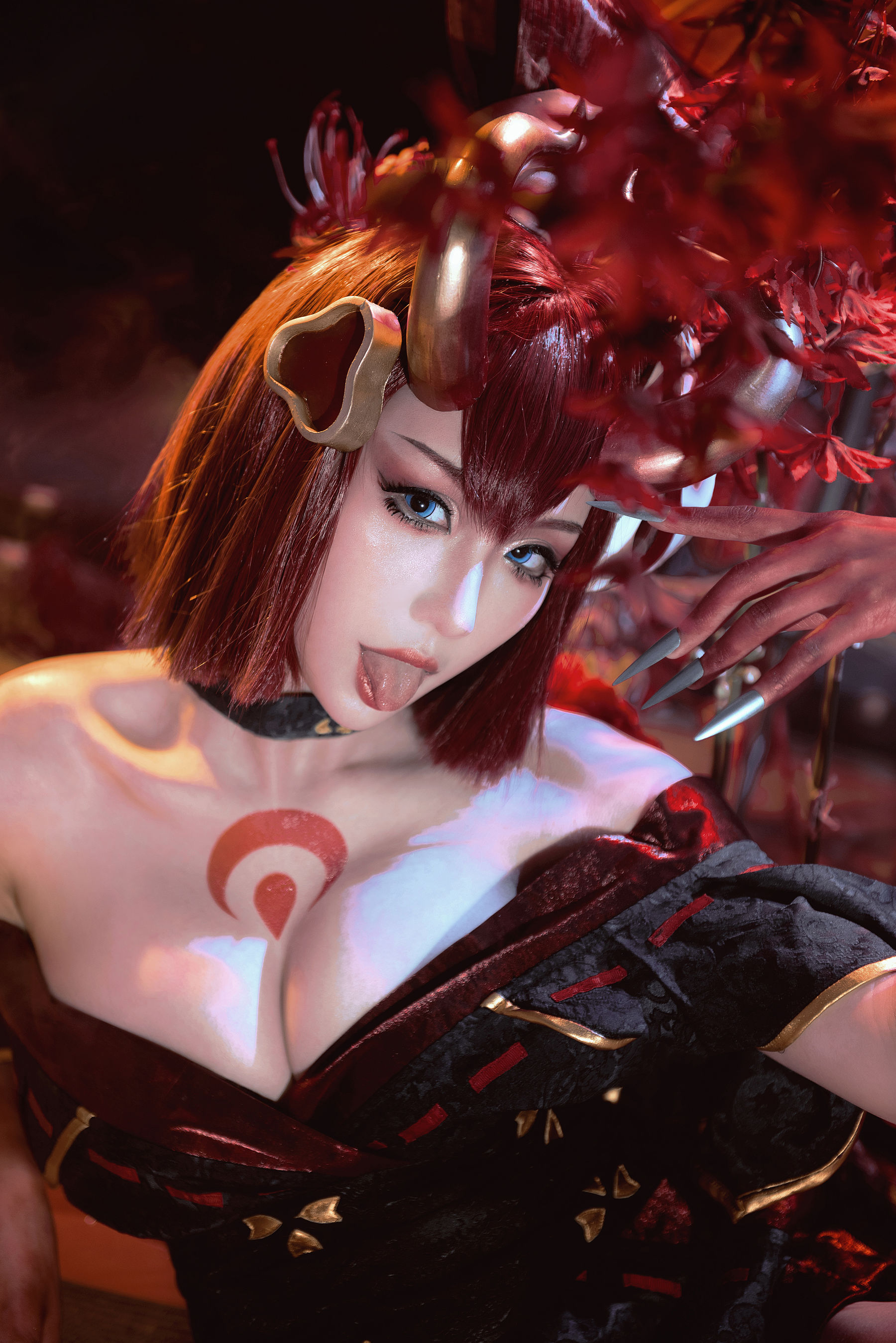 [网红COS] 瓦斯塔亚小龙虾 - 猩红之月伊芙琳第1张