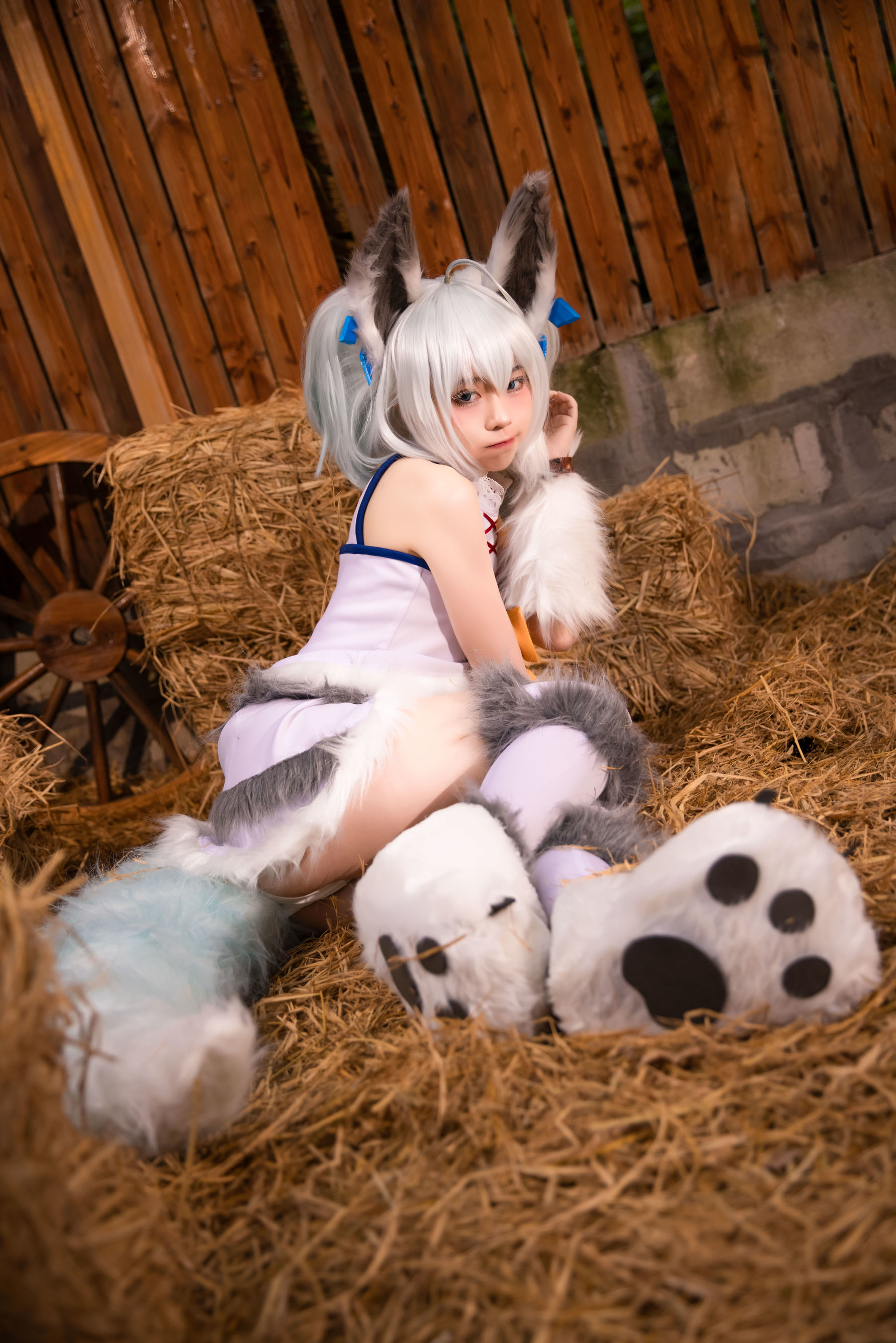 [福利COS] 动漫博主G44不会受伤 - 地牢刹那常服第10张