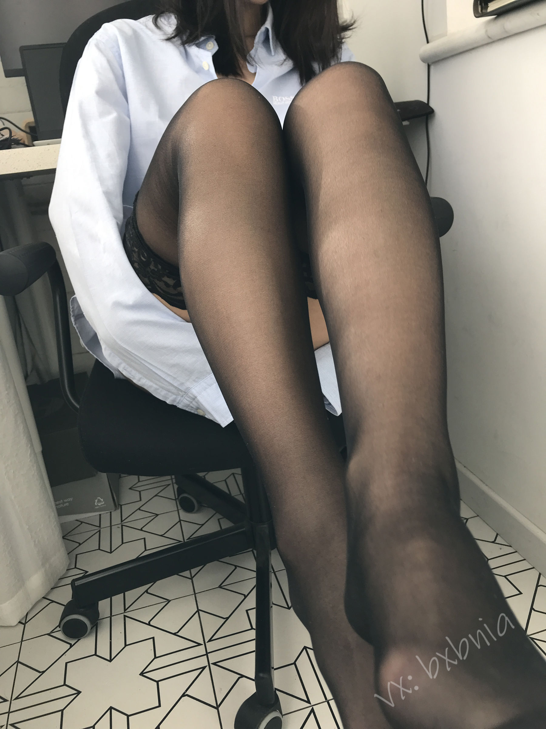 [福利COS] 安乔乔儿(Nia乔乔) No.011 Soho的快乐第41张