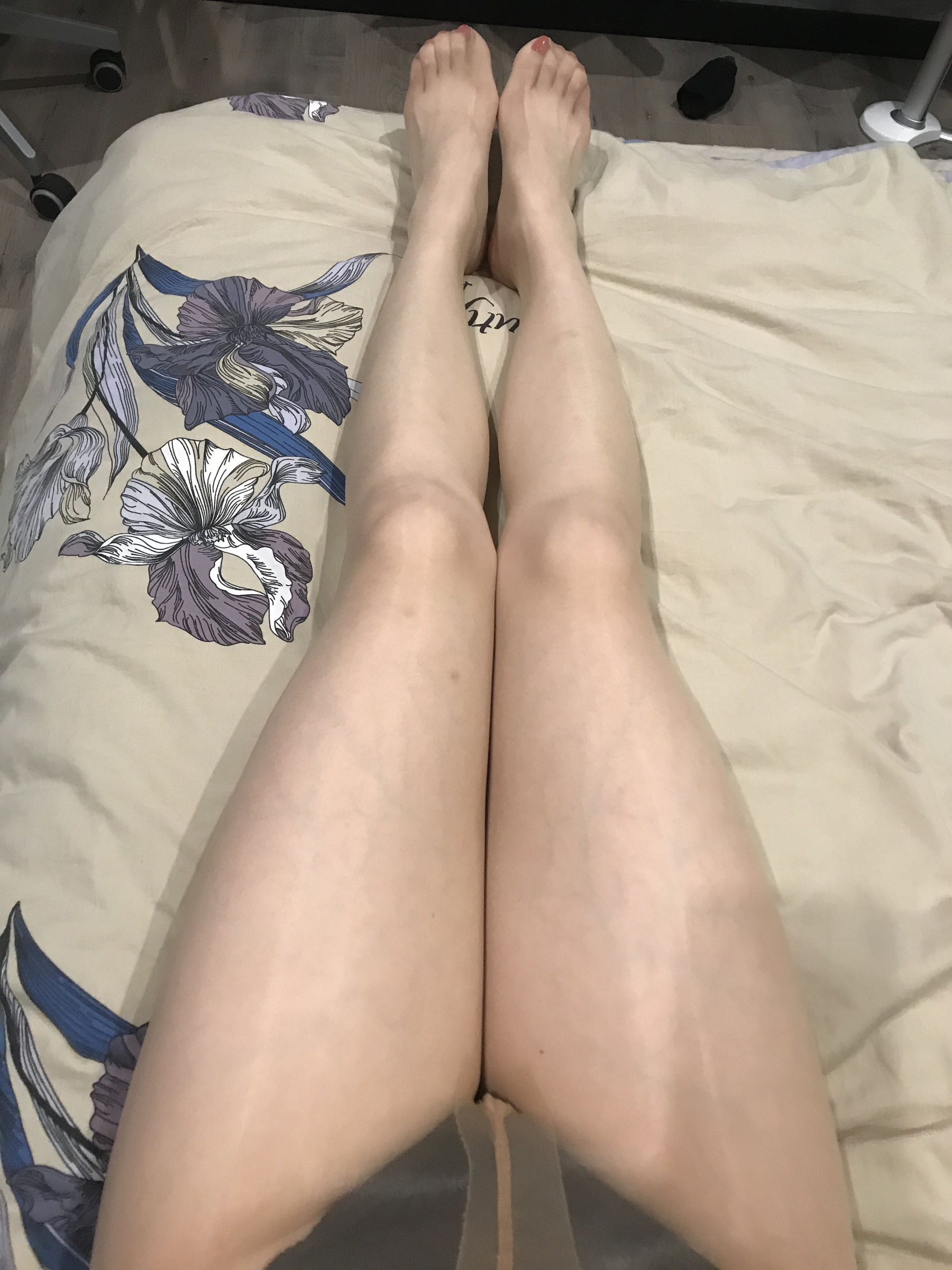 [福利COS] 丝足博主麋鹿_Monroe 2020.04.15 蜜臀丝秀第11张