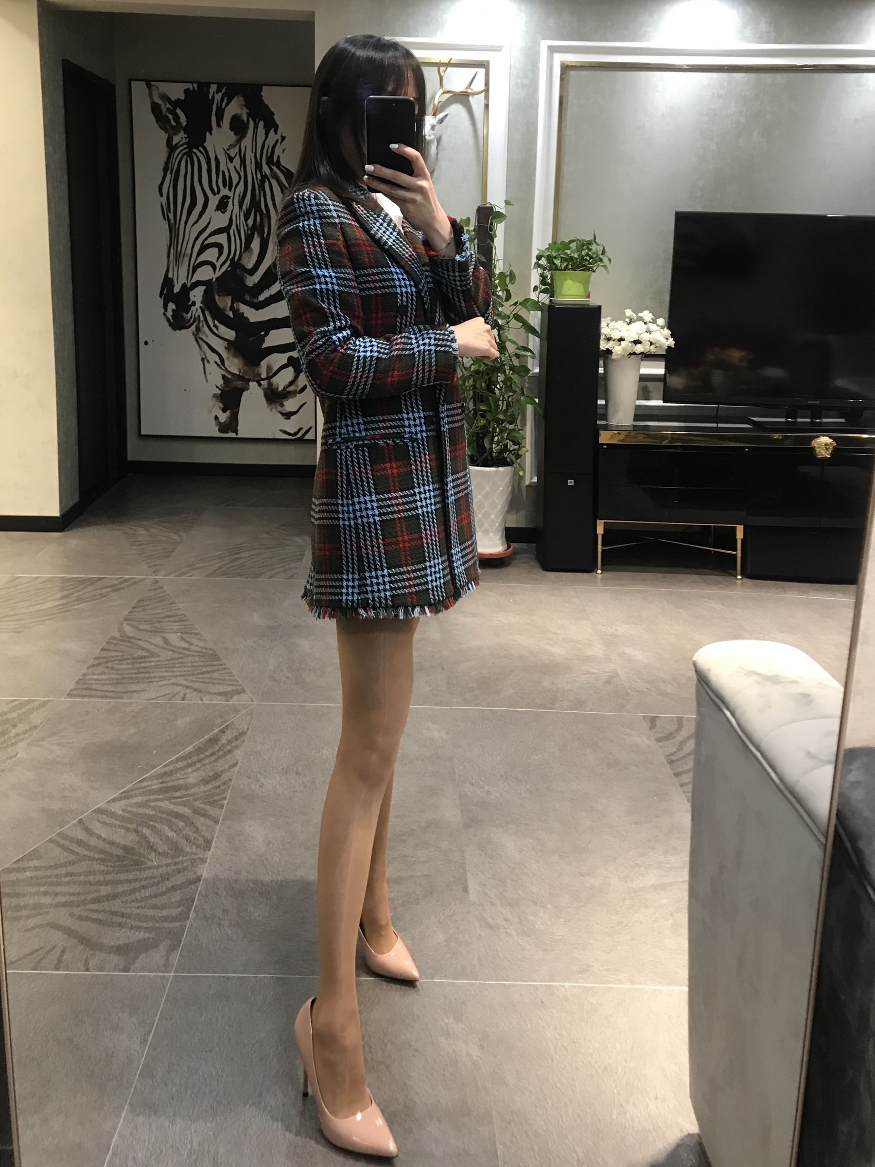 [福利COS] 丝足博主麋鹿_Monroe 2020.04.29 肉色亮丝第1张