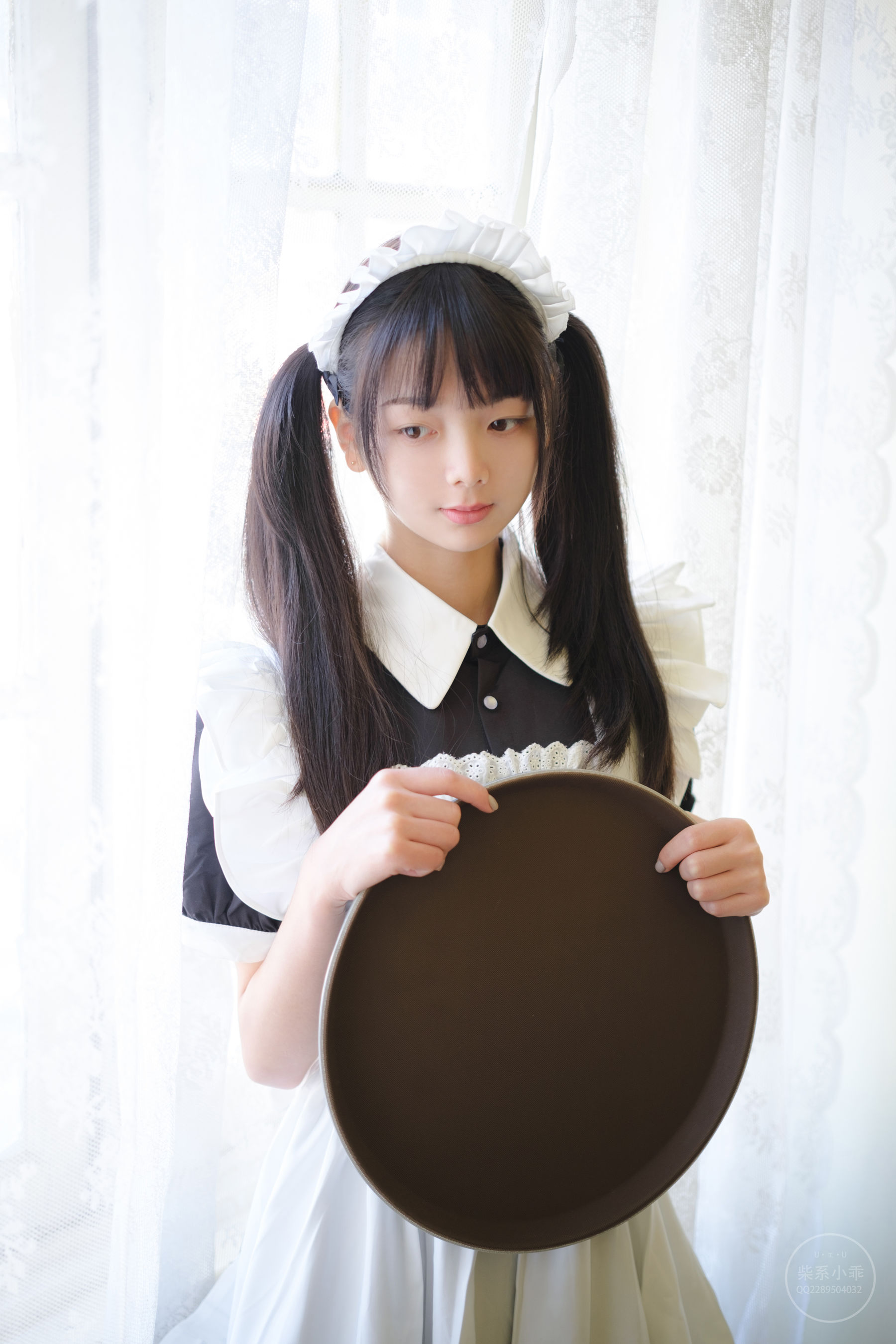 [福利COS] 柴系小乖(稚乖画册) - 夜夜白丝女仆第7张