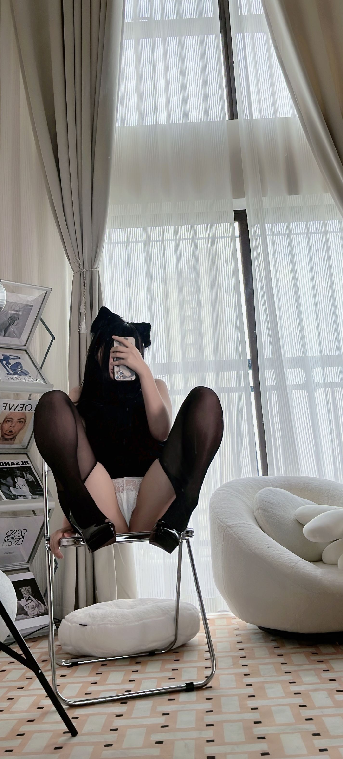 [福利COS] 疯猫ss - 黑毛衣少女第24张