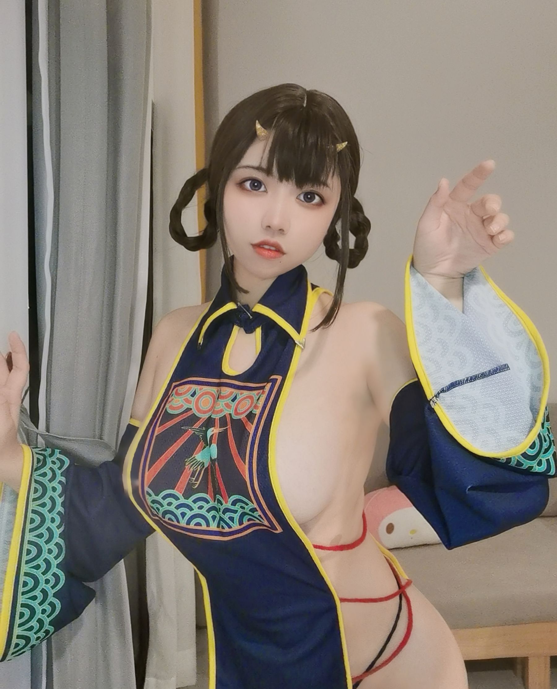 [福利COS] 啊日日_Ganlory - 小僵尸自拍第8张