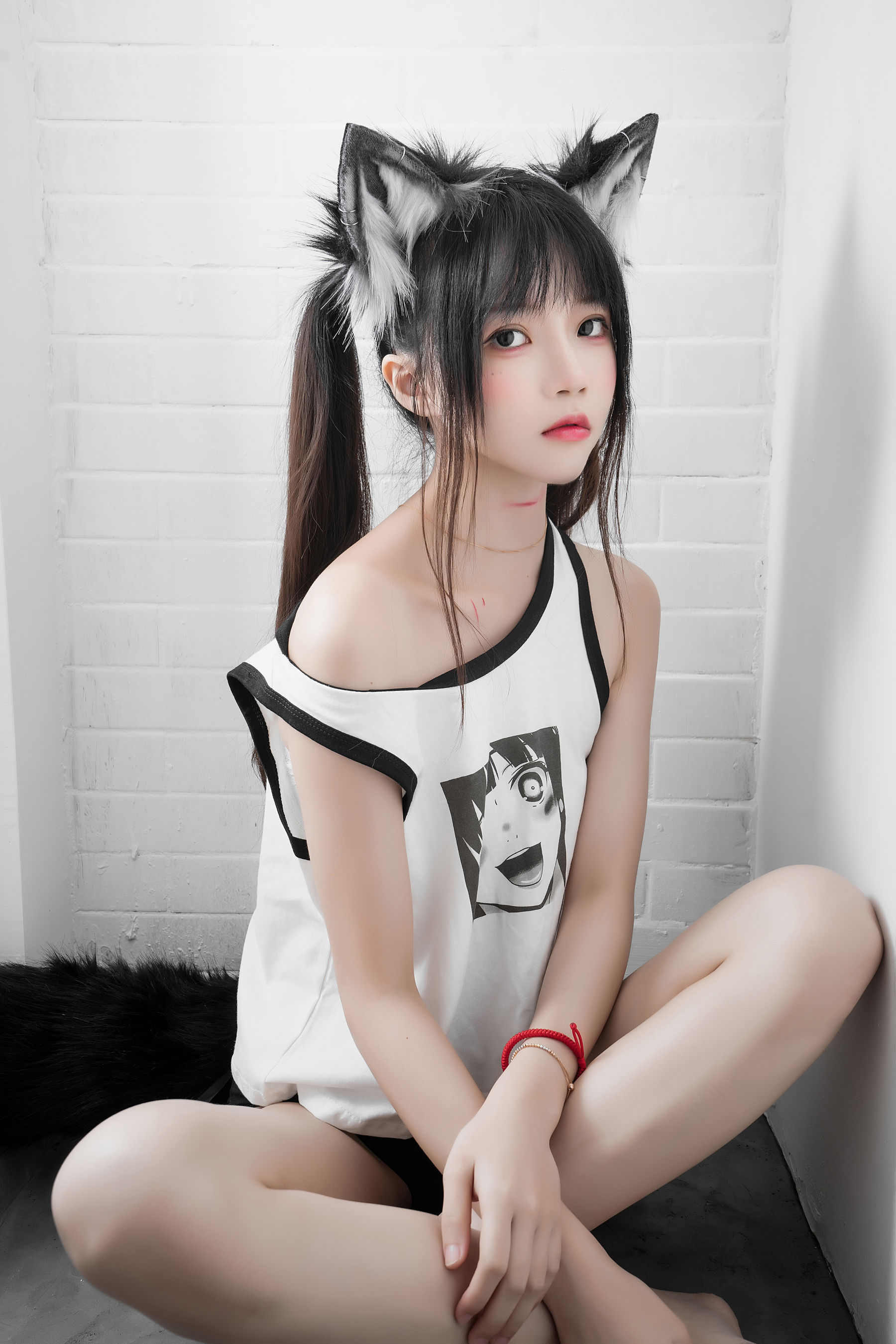 [福利COS] 桜桃喵 - 狼崽崽第4张