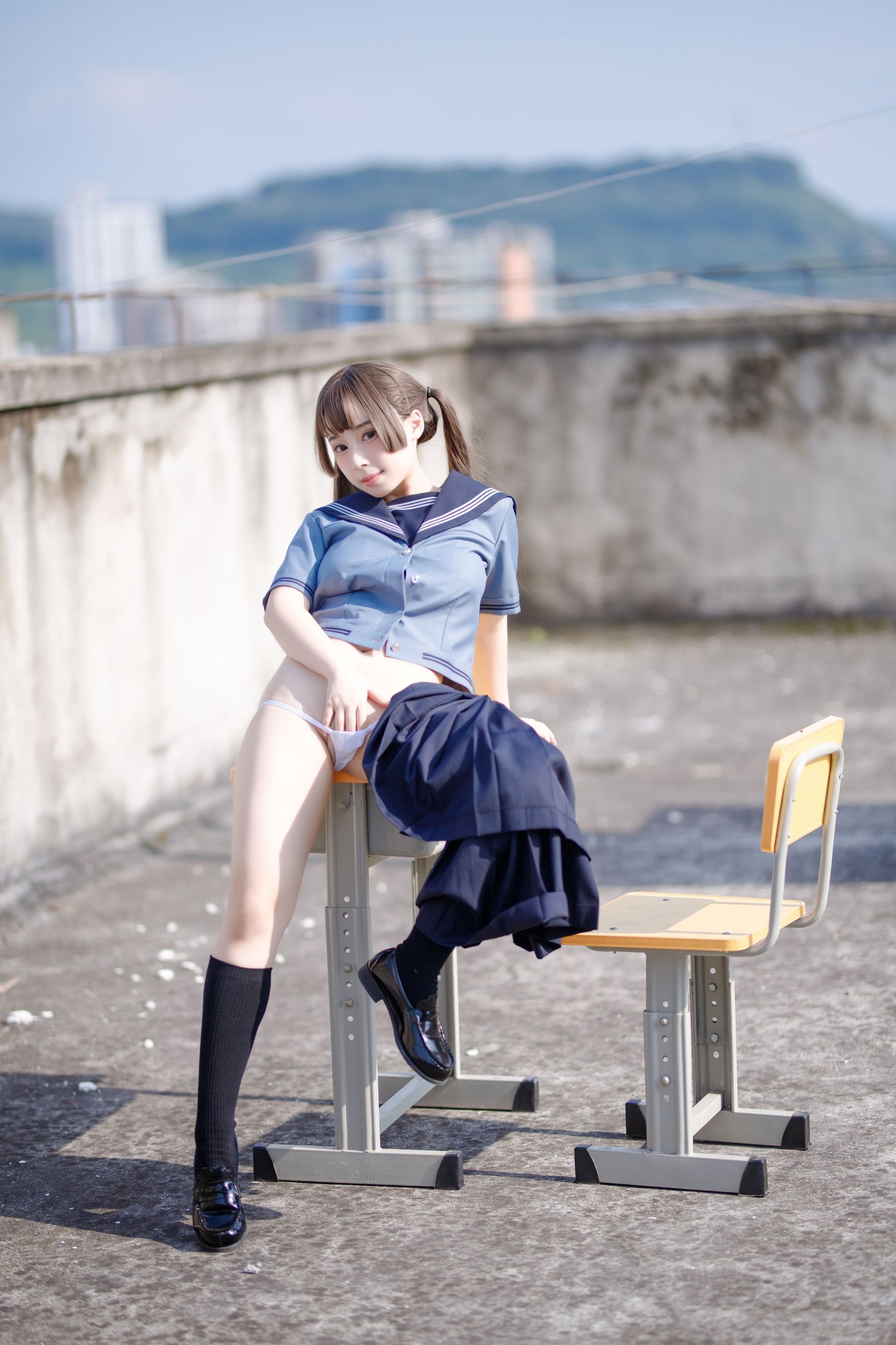 [福利COS] 胡桃猫Kurumineko - 天台的爱之告白第33张