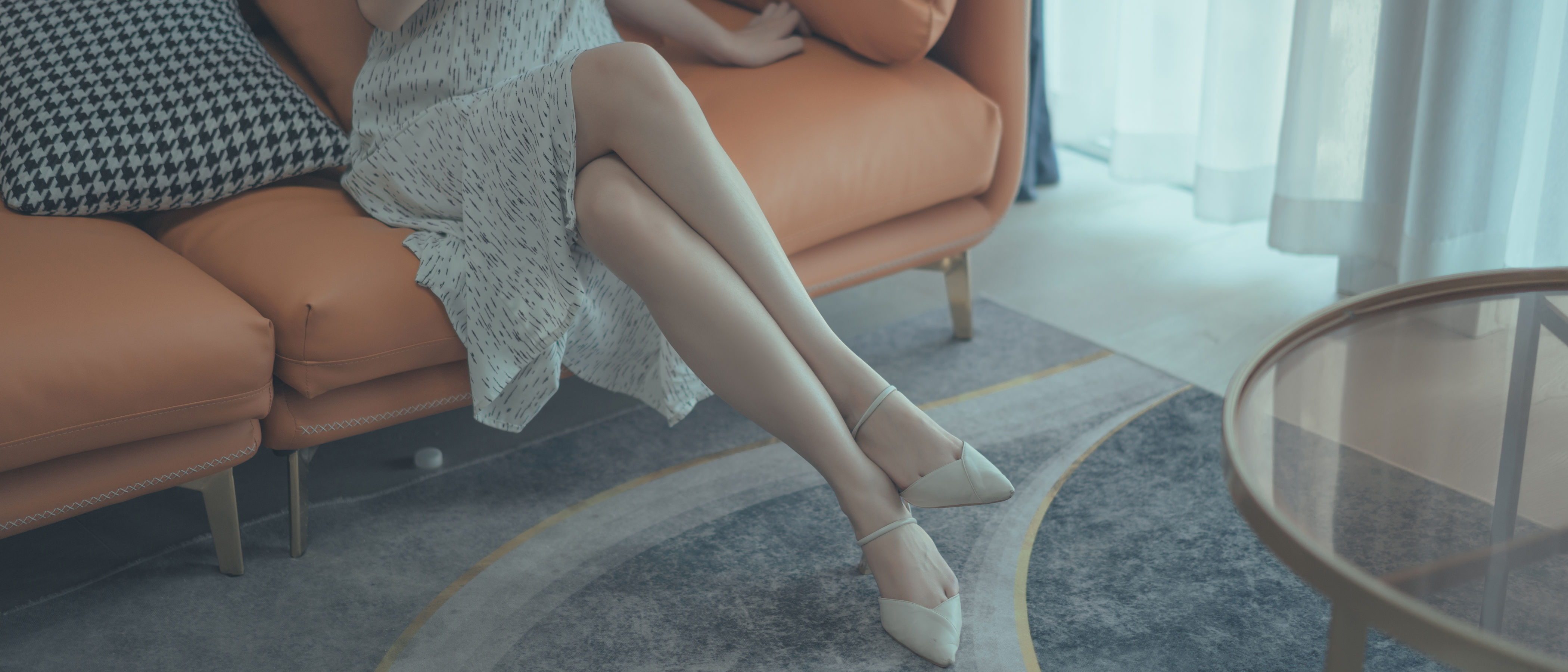 [福利COS] 杏仁曲奇 - 反差表姐第5张