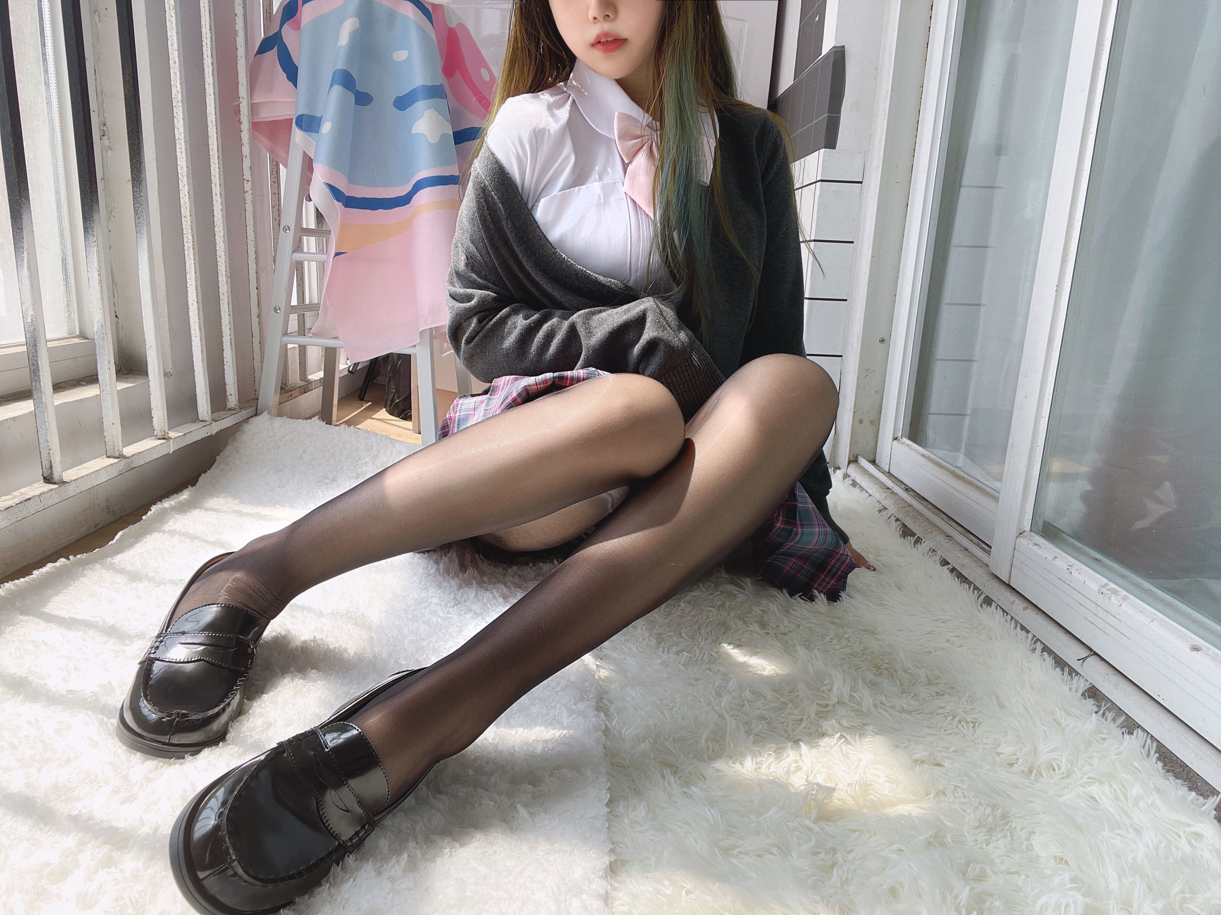 [福利COS] eloise软软 - JK黑丝第13张