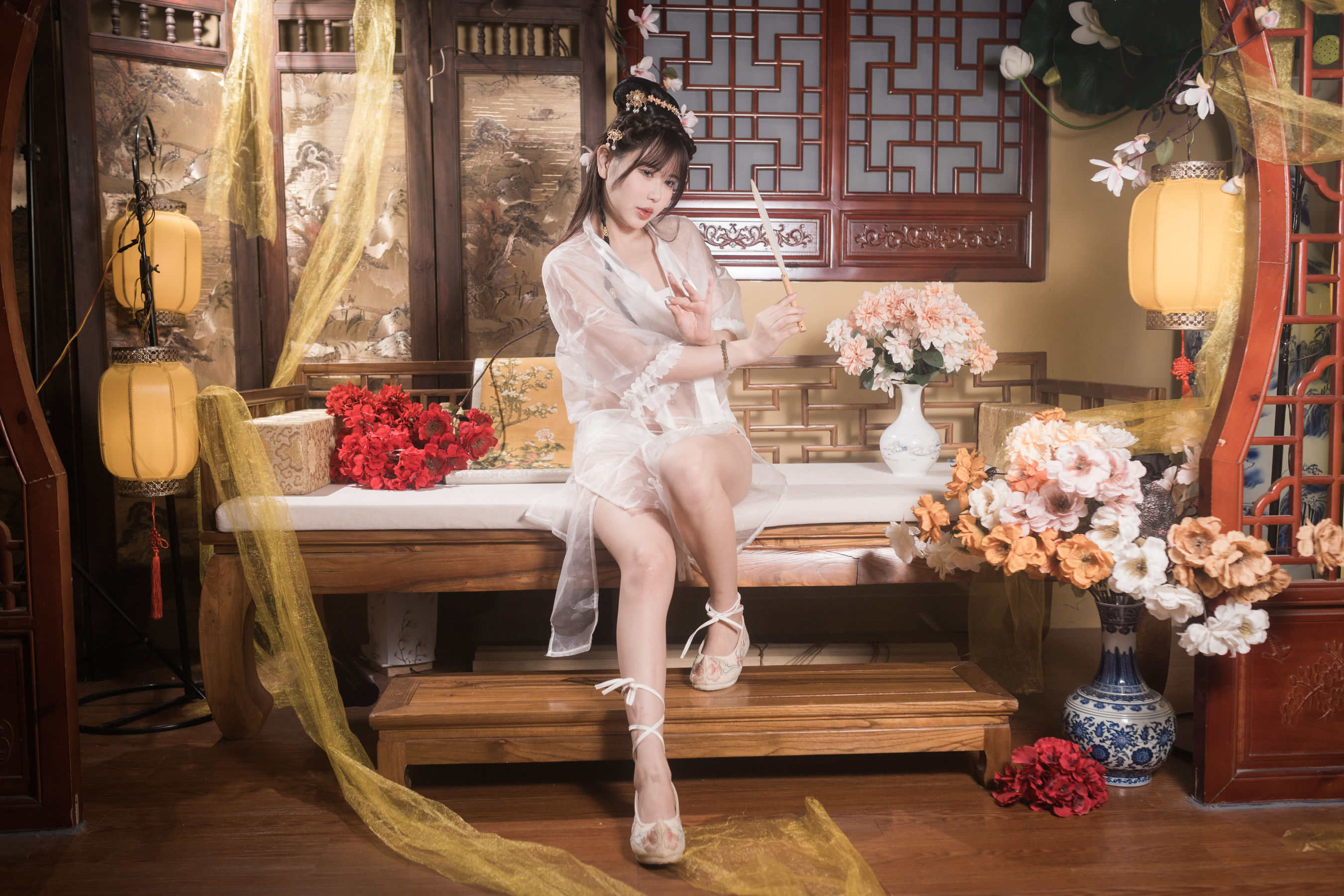 [福利COS] Tina很妖孽呀 - 聂小倩第1张