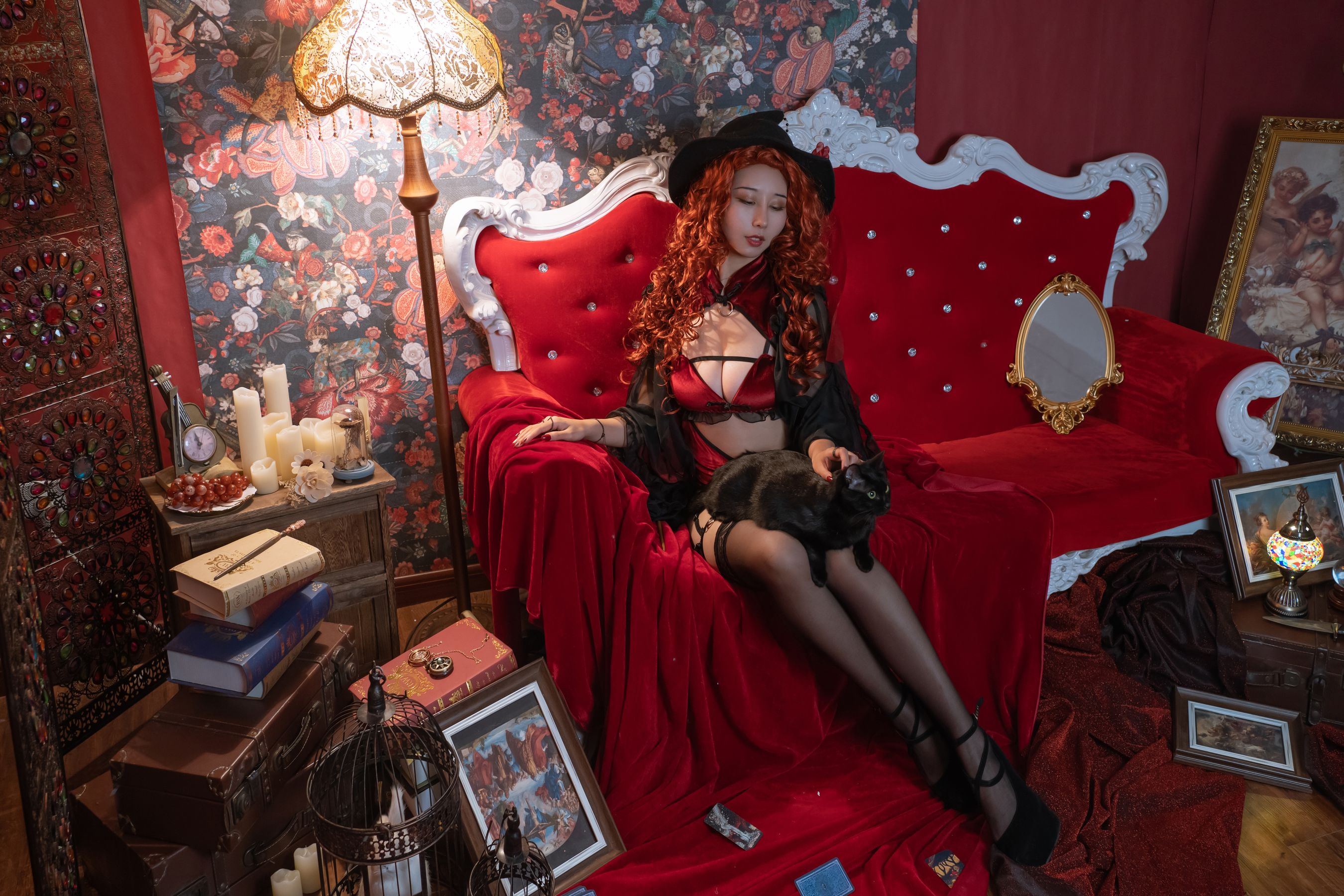 [福利COS] 云溪溪 - 奶桃桃 女巫和艳后第6张