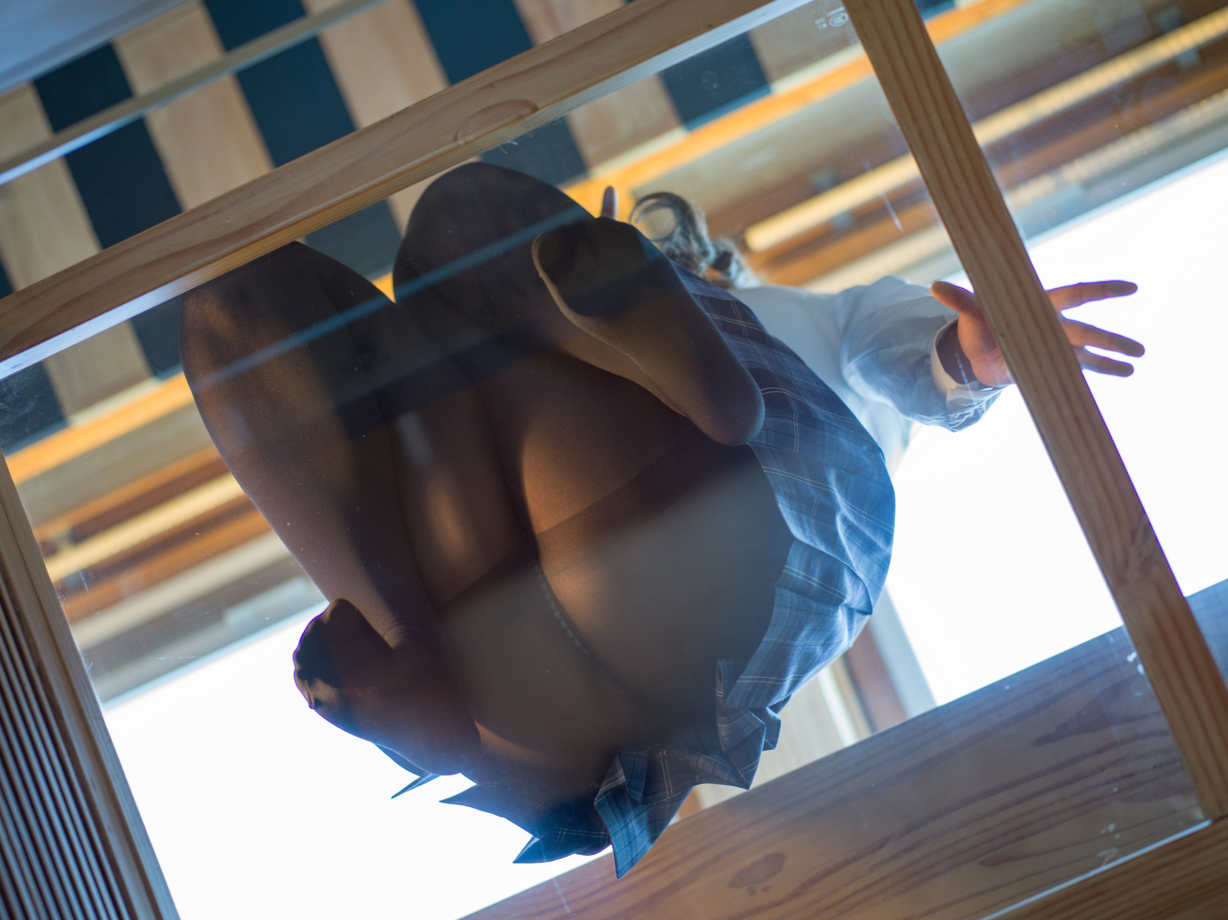 [福利COS] 麻花麻花酱 - 老师珍珠JK第23张