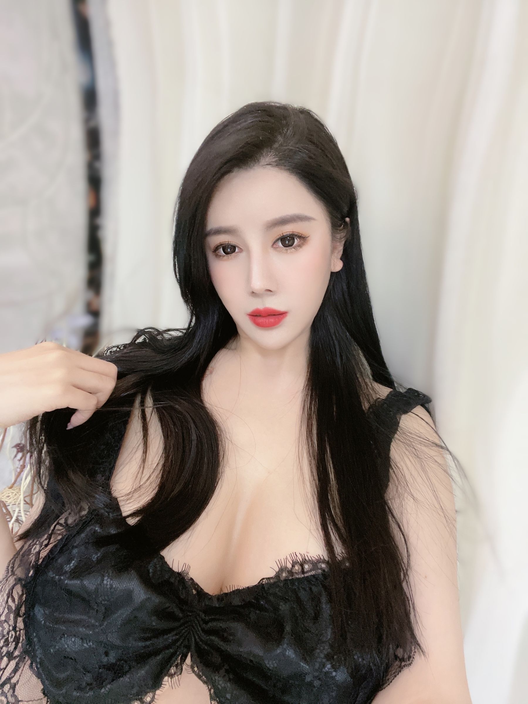 [福利COS] 猪小七 微密圈视图合集第16张