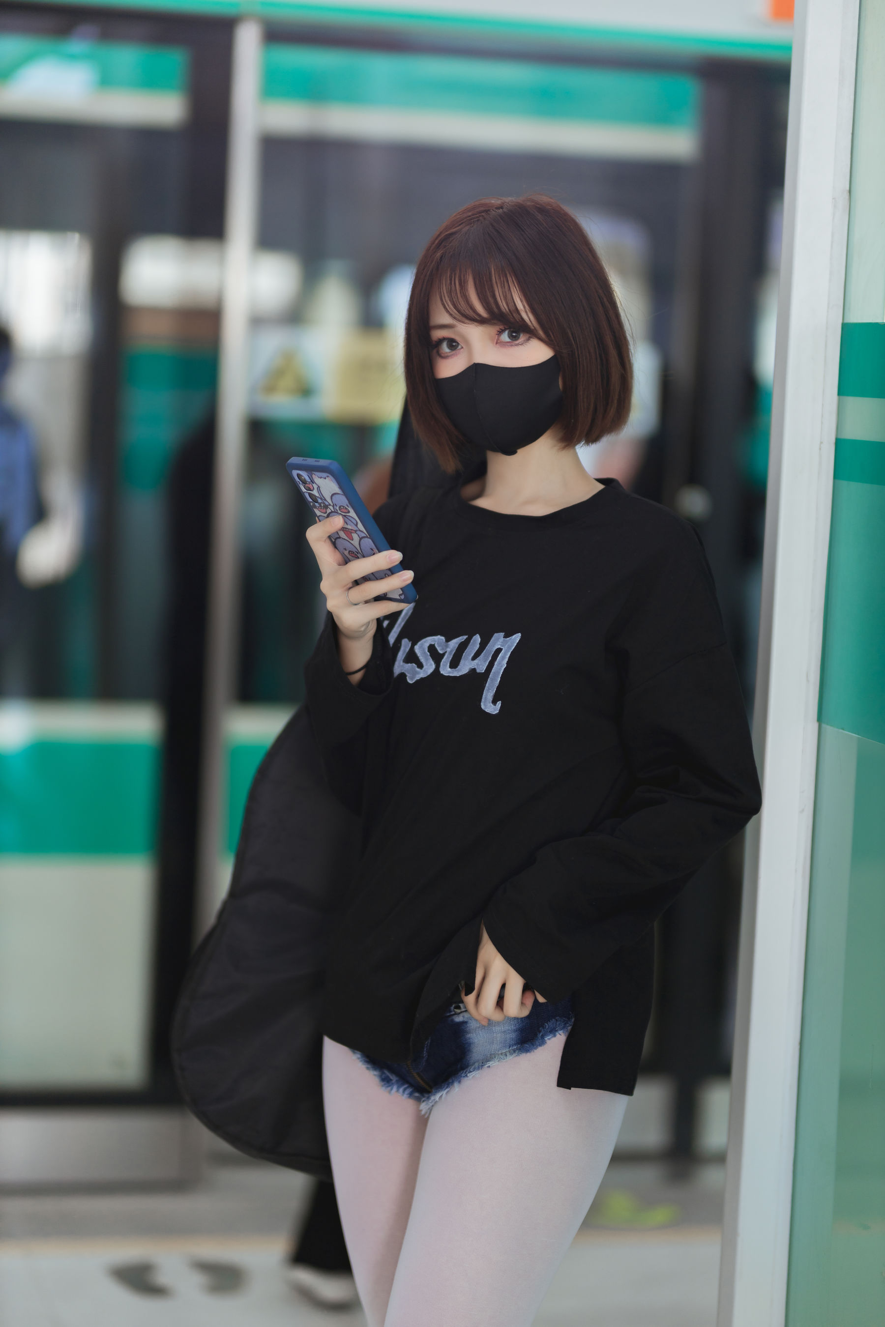 [福利COS] 洛桑w伊梓 - 地铁吉他第9张