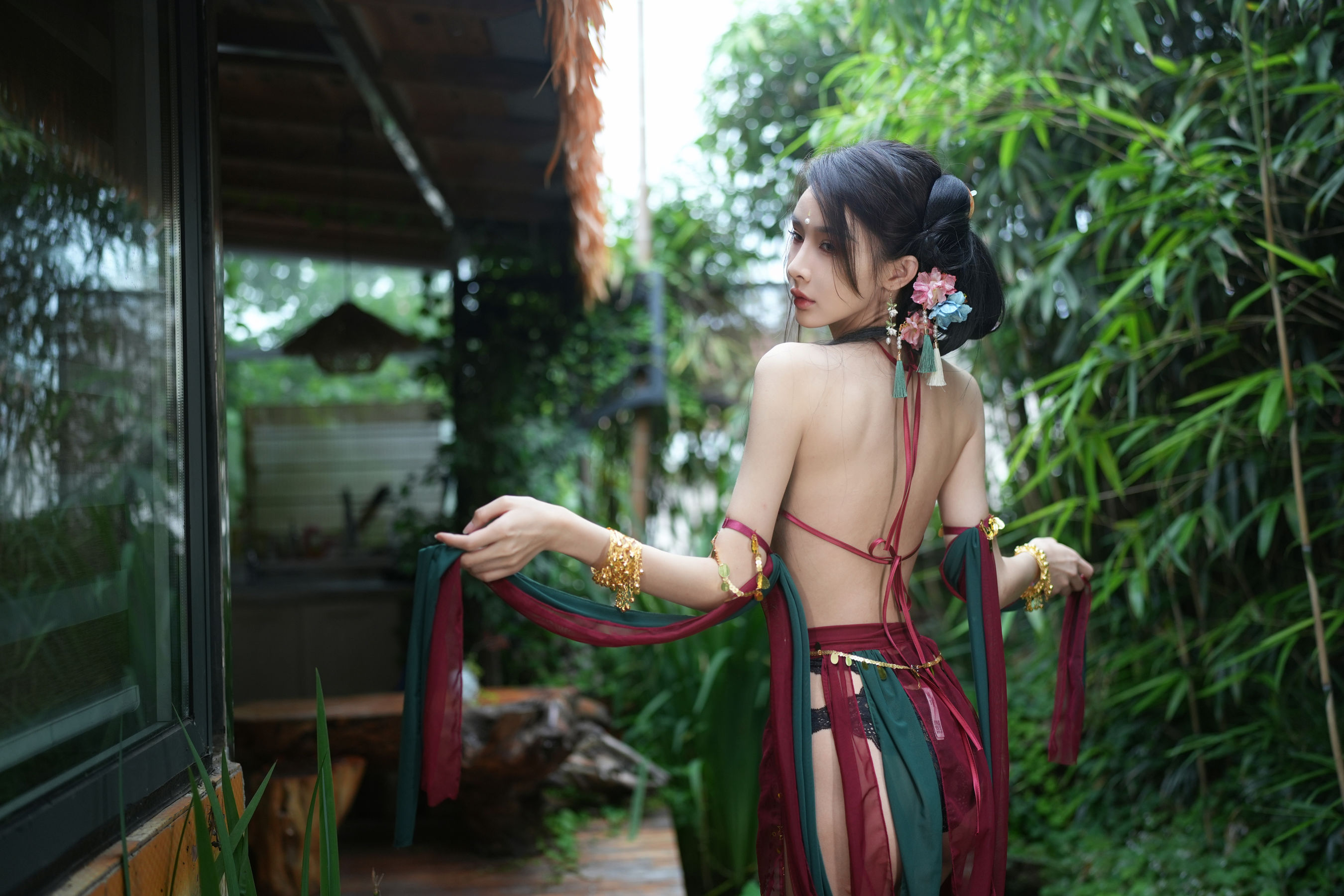 [福利COS] 余多多Dudu - 妲己的古风诱惑力第8张