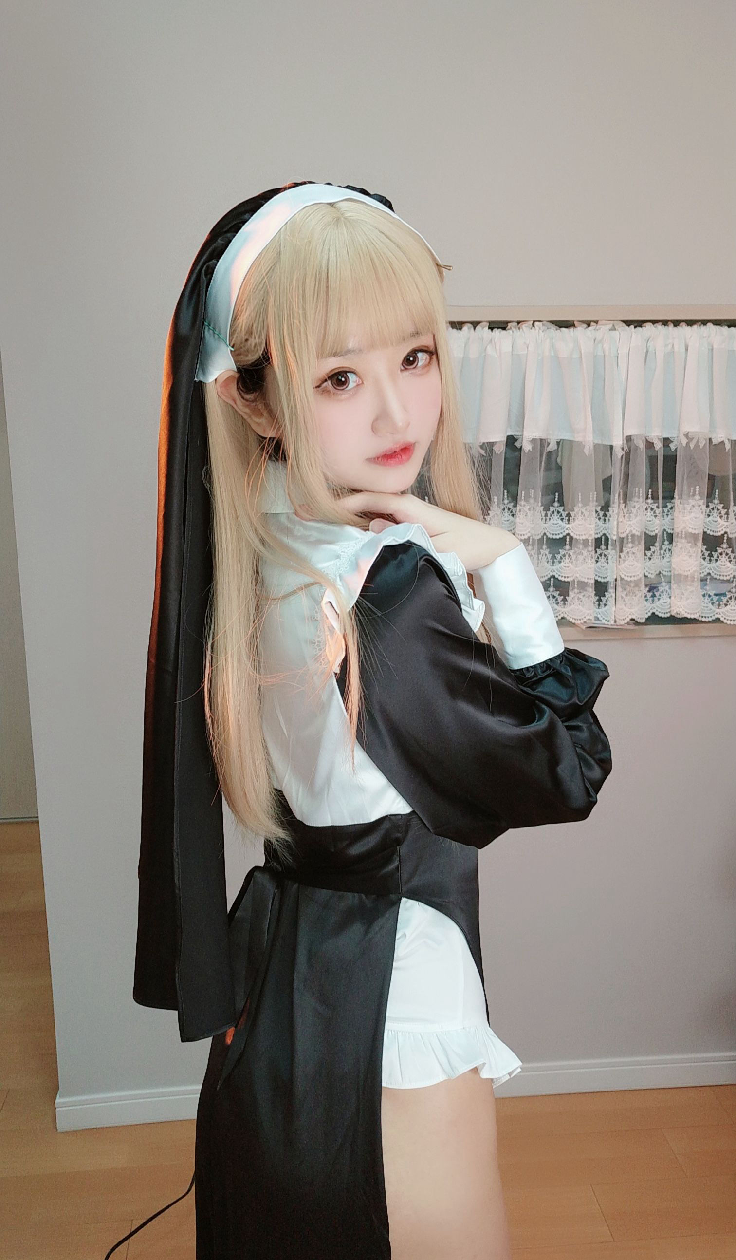 [福利COS] 千阳(ちよ) - 修女第4张