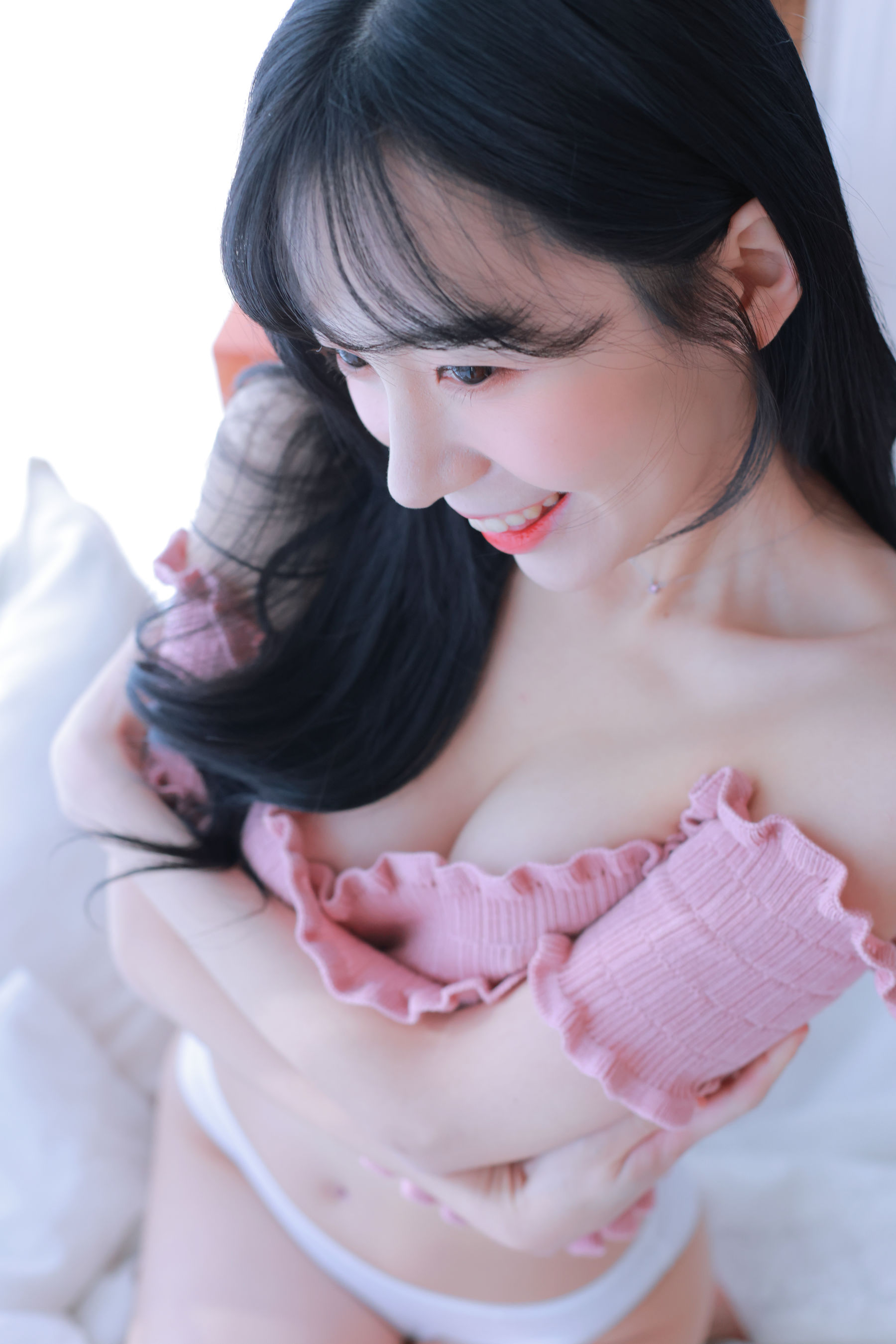 [福利COS] PATREON  Sovely - Housekeeper Photo Set Collection Part 2-1第22张