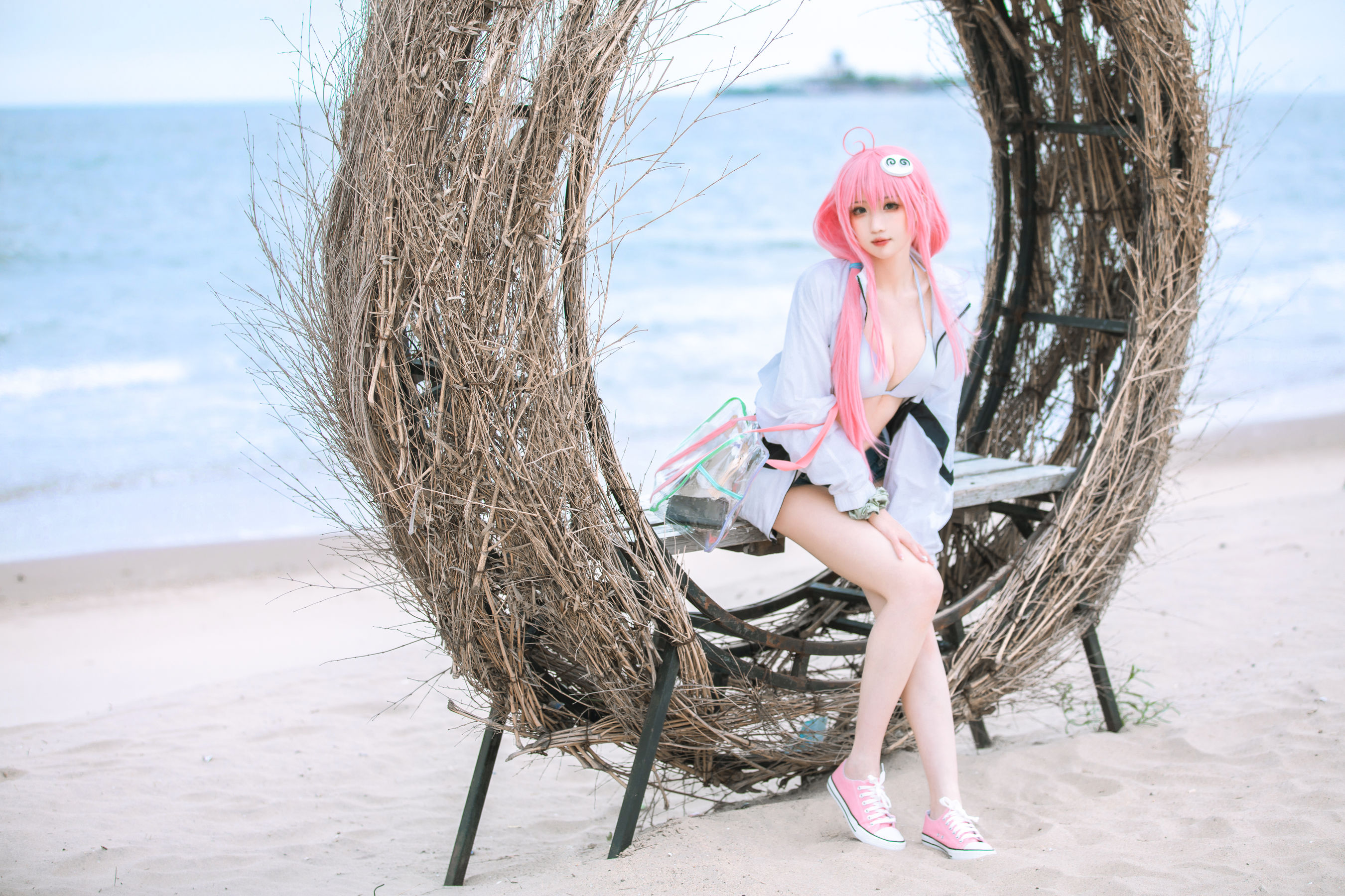 [福利COS] 瓦斯塔亚小龙虾 - 水着第1张