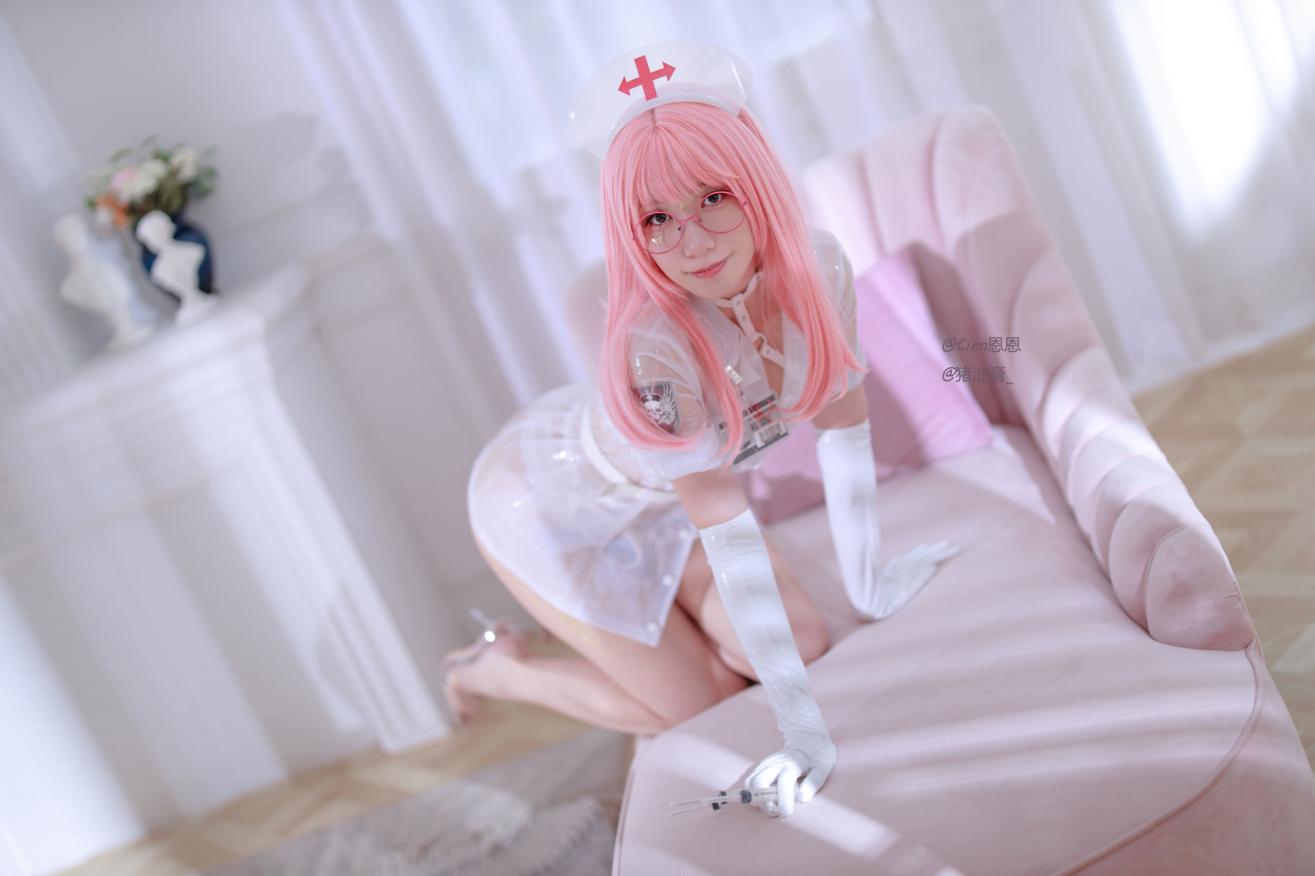 [福利COS] 微博COS妹子Cien恩恩 - 护士第1张
