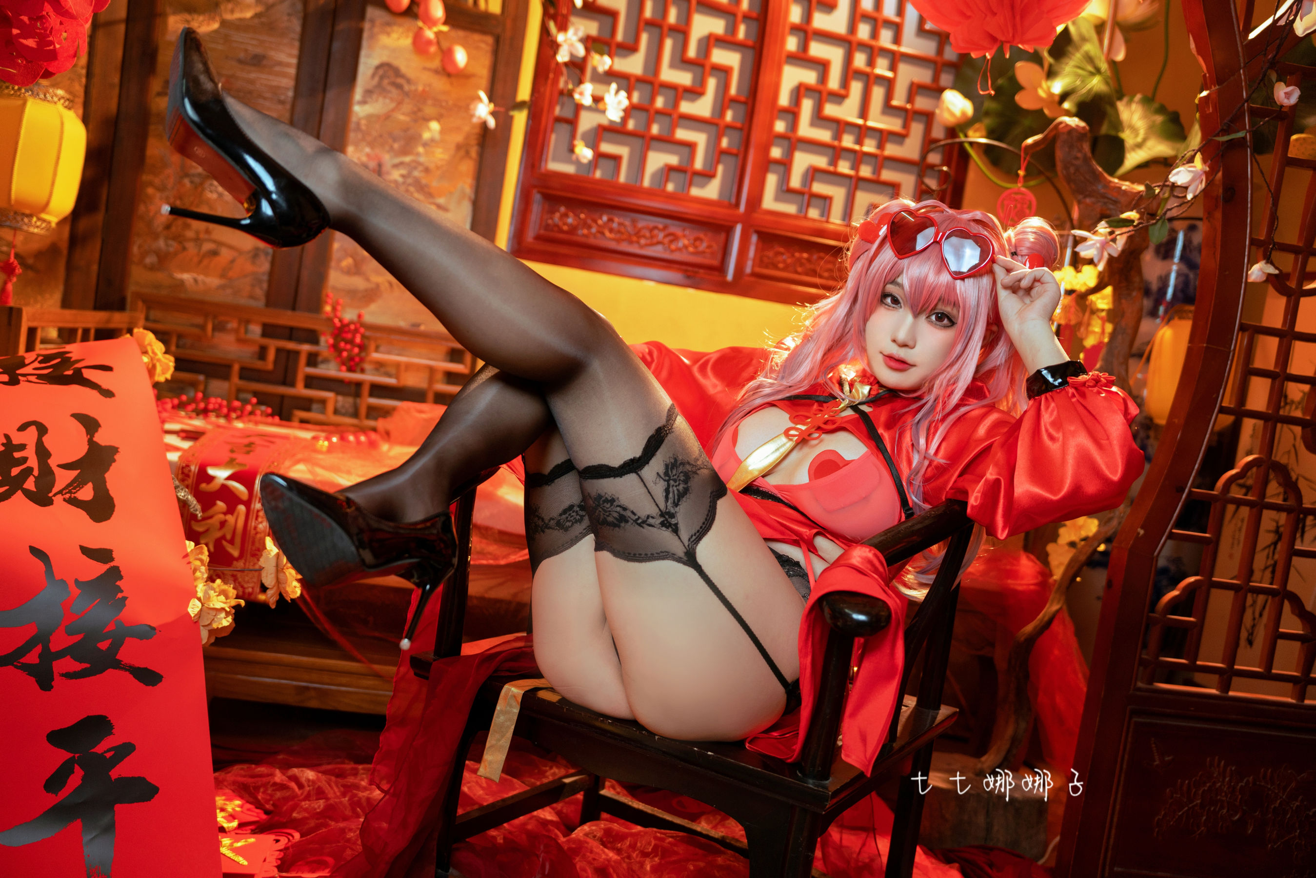 [福利COS] 七七娜娜子 - 布莱默顿新春旗袍第6张