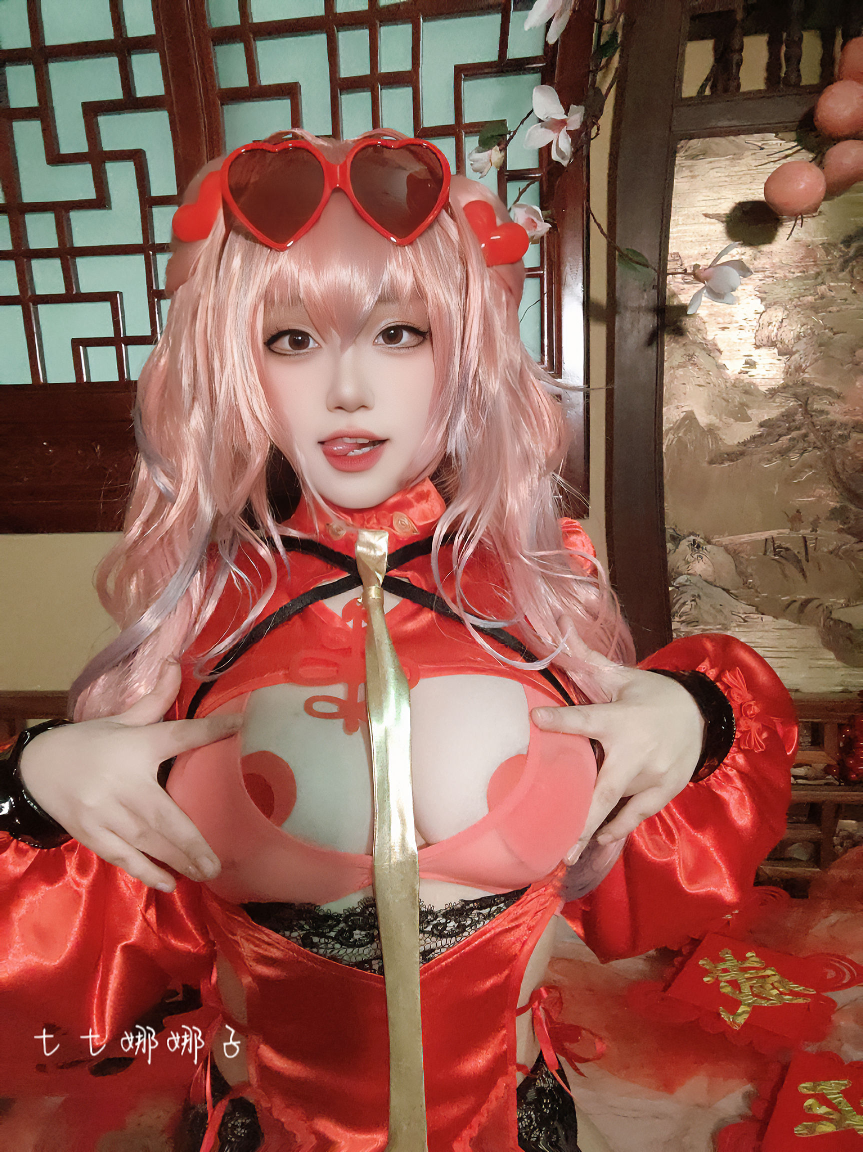[福利COS] 七七娜娜子 - 布莱默顿新春旗袍第33张