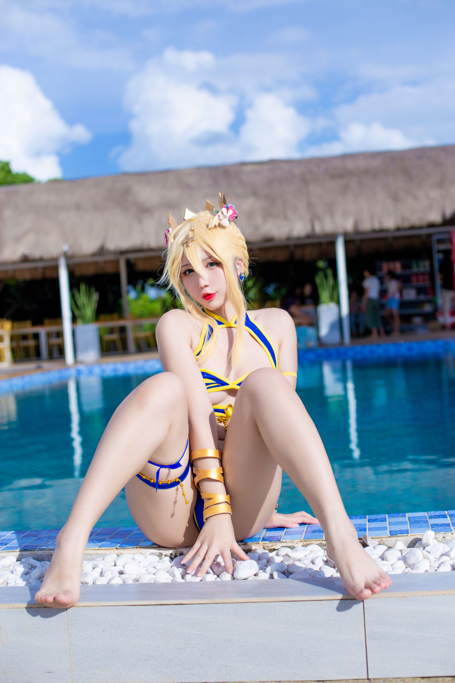 [福利COS] 动漫博主九曲Jean - 白枪呆同人泳装第5张