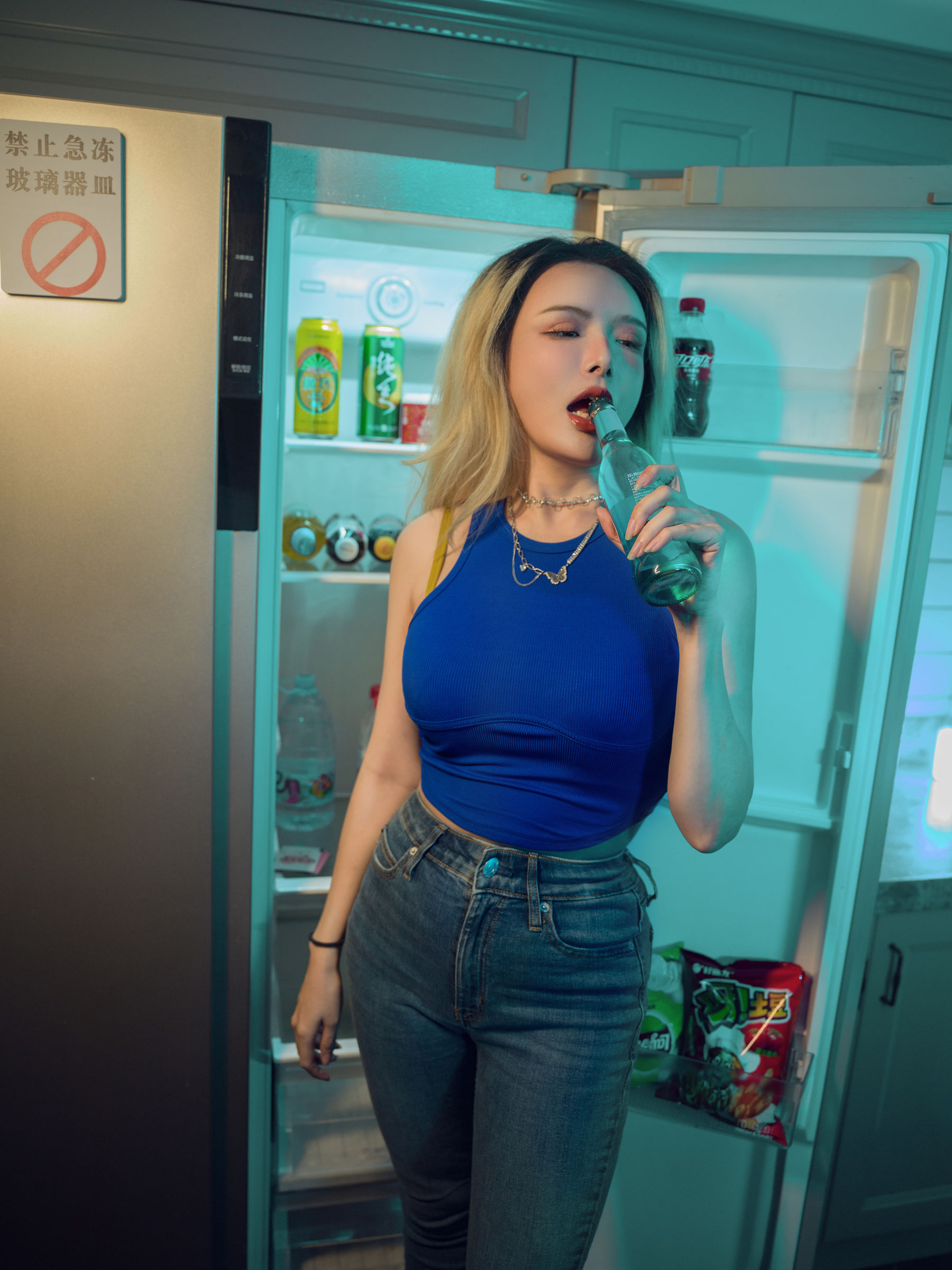 [福利COS] 秋和柯基(夏小秋秋秋) - 微醺第1张