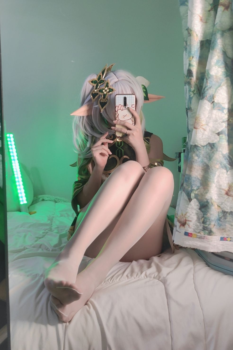 [福利COS] 洛桑w伊梓 - 小草神第4张