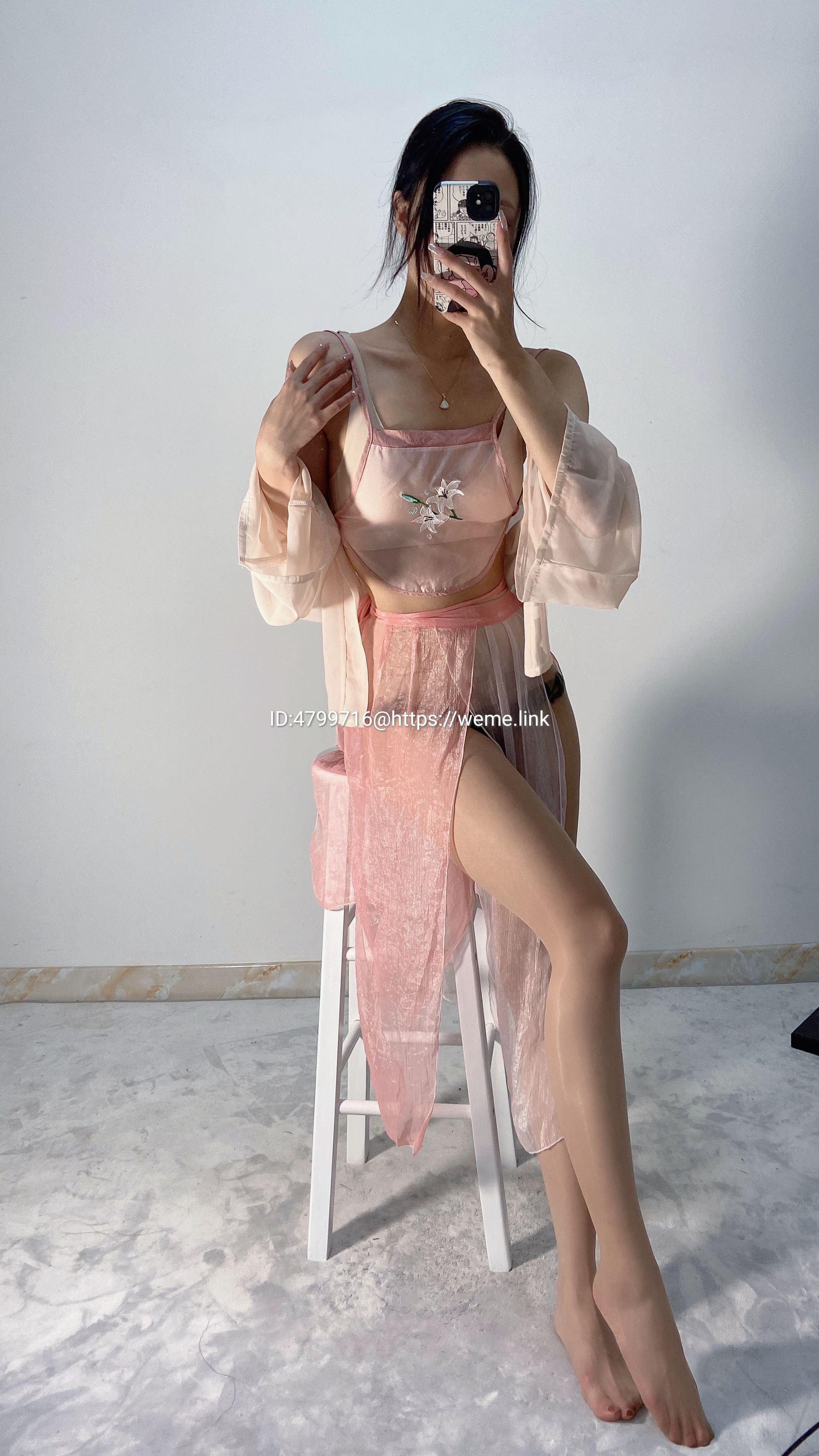 [福利COS] 徐绾绾yyyy微密圈系列视图合集第1张