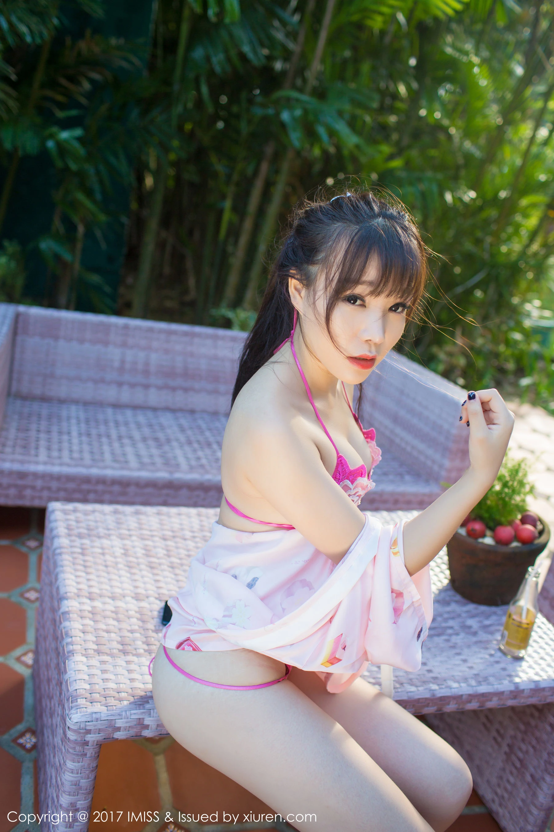  芝芝Booty《丁字裤美臀+粉嫩和服》 爱蜜社 VOL.155第14张