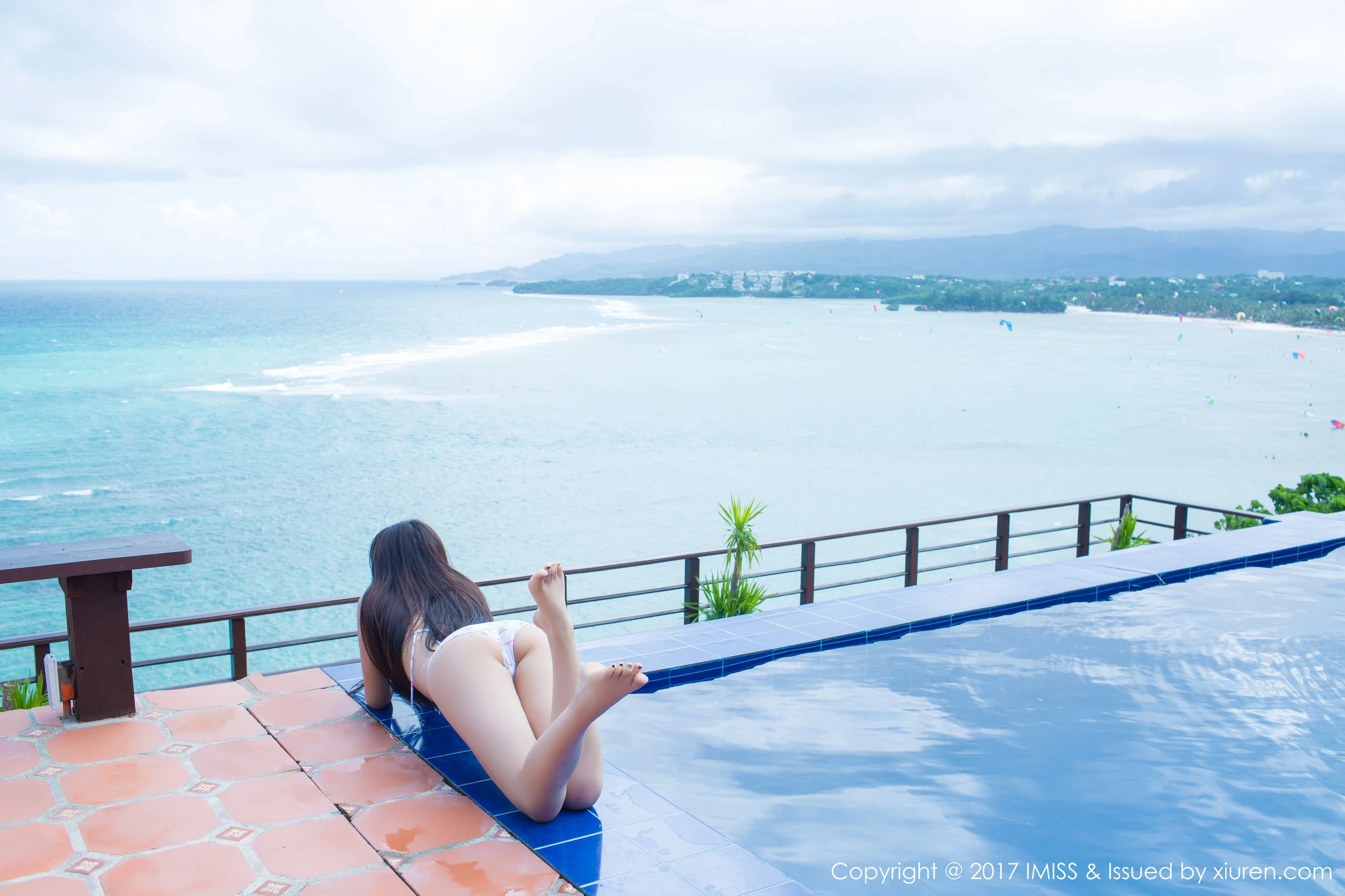  芝芝Booty《长滩旅拍第1套》 爱蜜社 Vol.149第9张