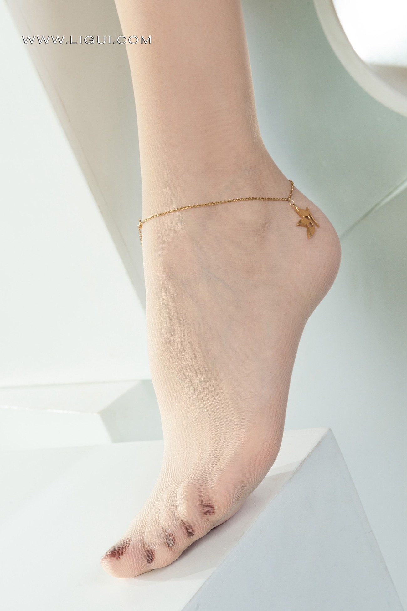 [Ligui丽柜]2022.02.25 《潮妹纤莲》兔子第2张