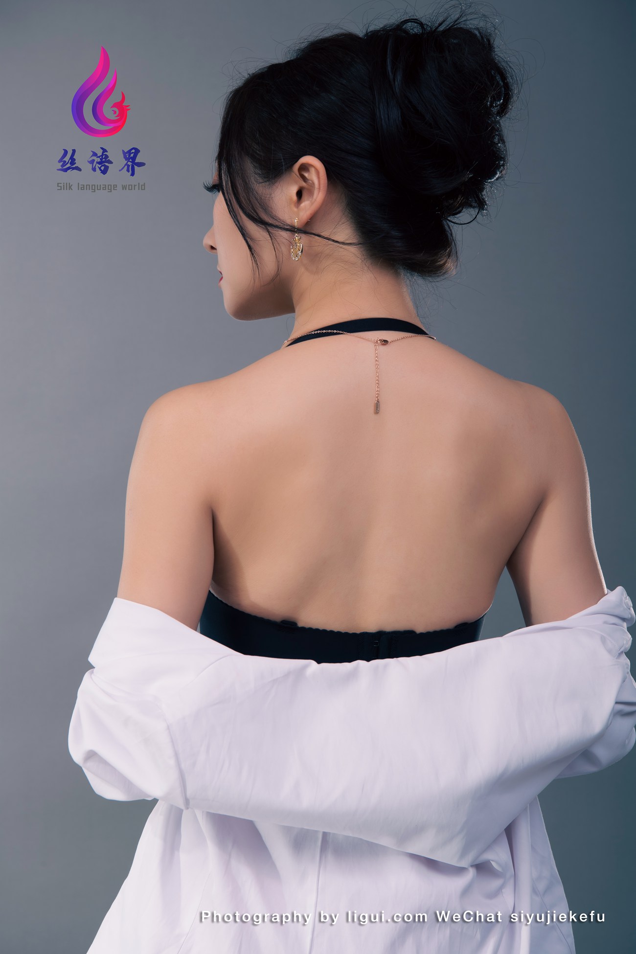 [Ligui丽柜]2022.04.27《那一抹红色》愉心第18张