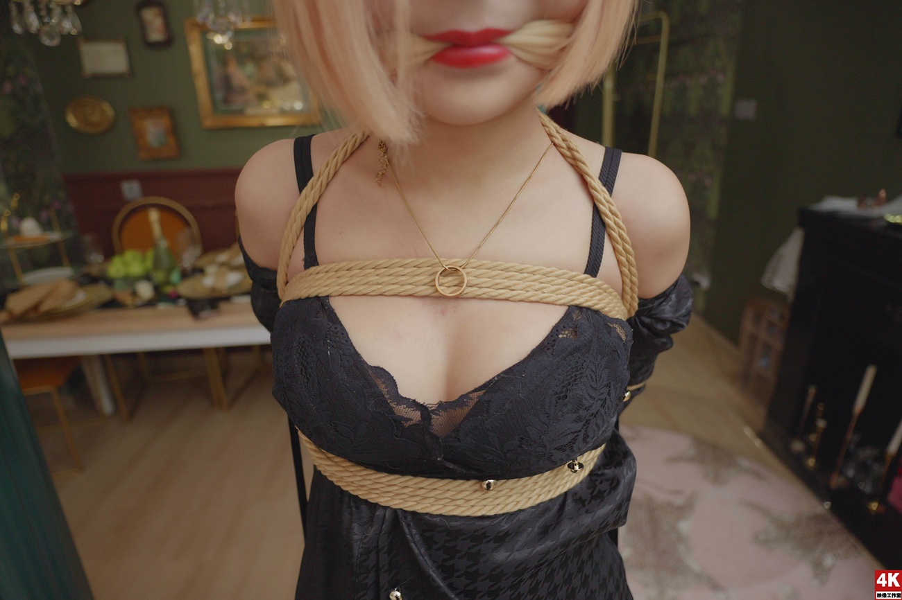 [Ligui丽柜]2022.05.06 卧室里的执勤官（下）小发第2张