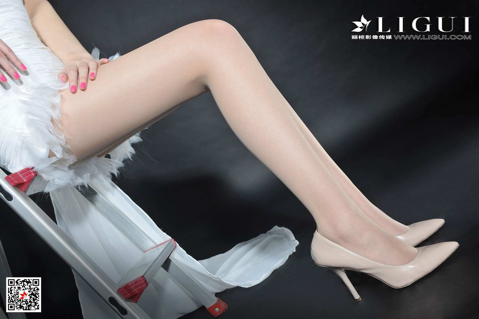 Ligui丽柜 2020.05.24 网络丽人 Model 菲菲第20张