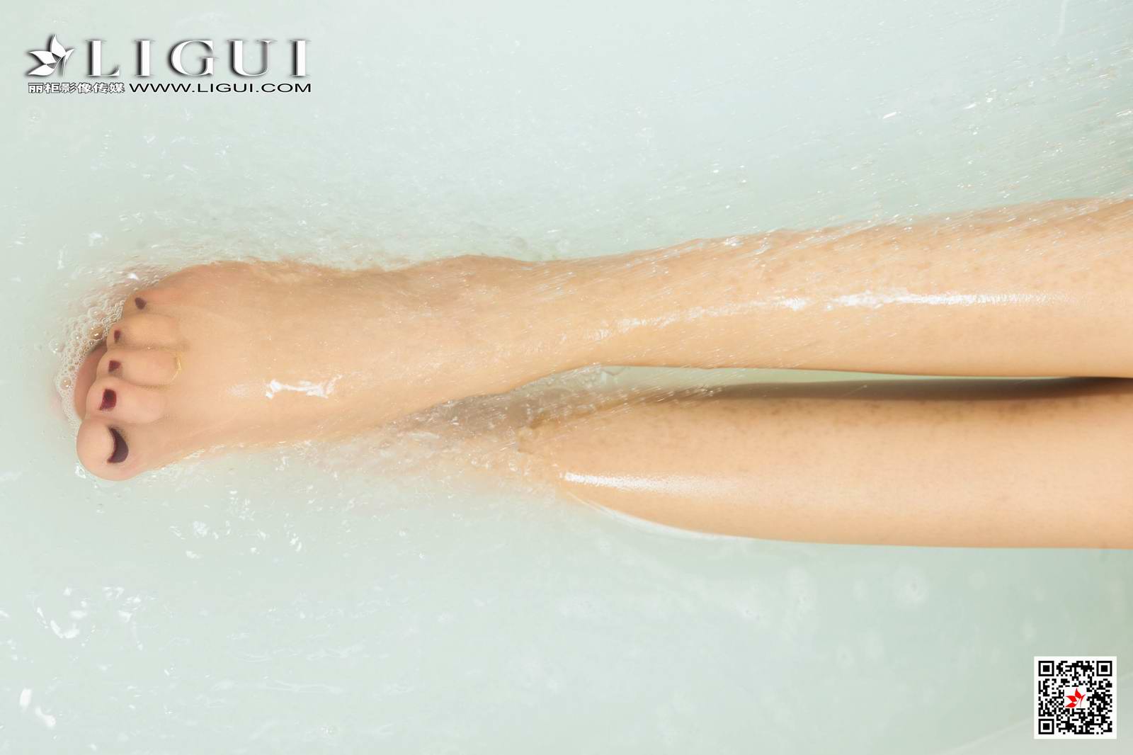 Ligui丽柜 2020.07.02《浴室现春光》兔子第11张