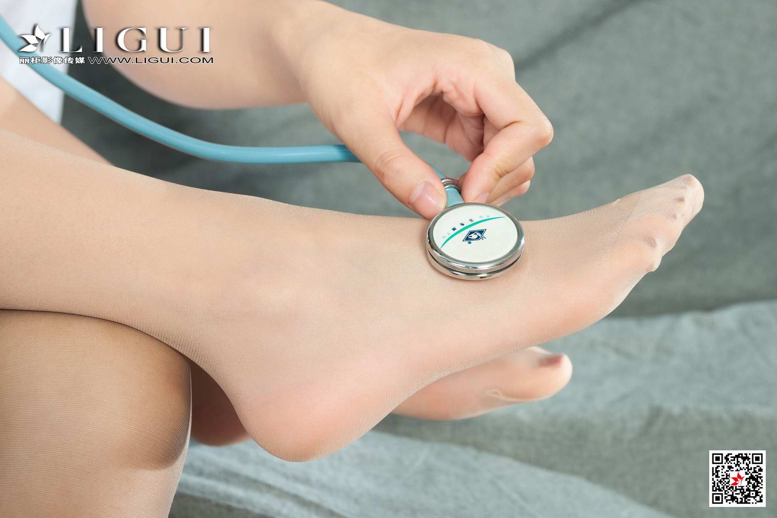 Ligui丽柜 2020.07.04《双生花》之特护治疗第4张