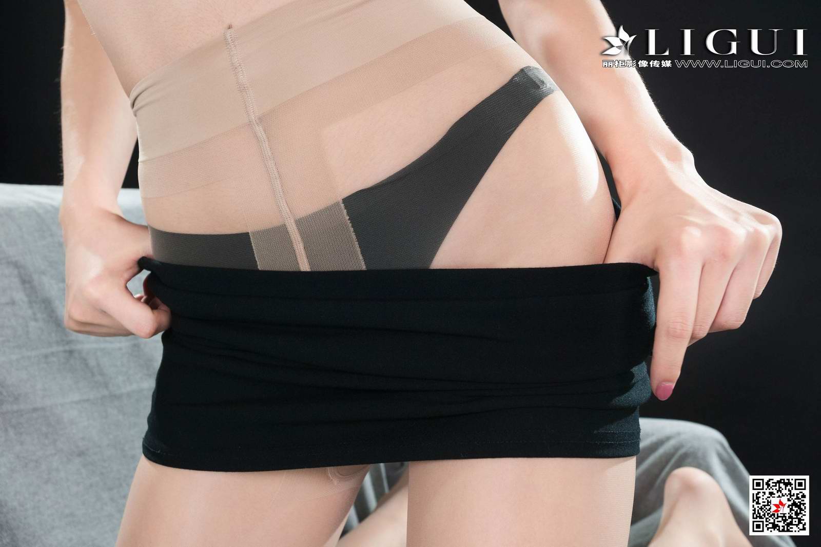 Ligui丽柜 2020.08.28《梦欲女同事》苏黎第12张