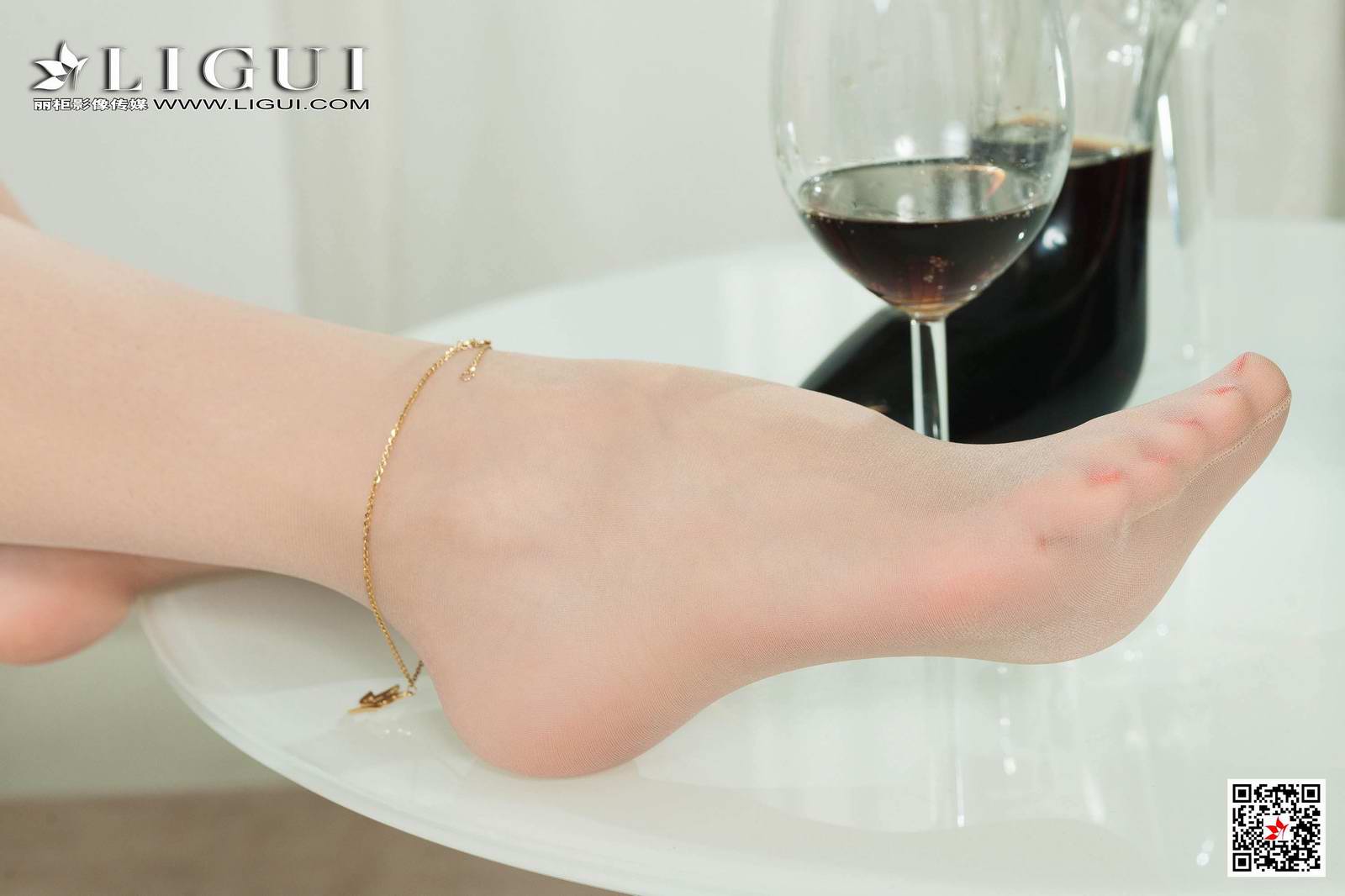 Ligui丽柜 2020.09.02《颜丝香茧》-兔子第9张