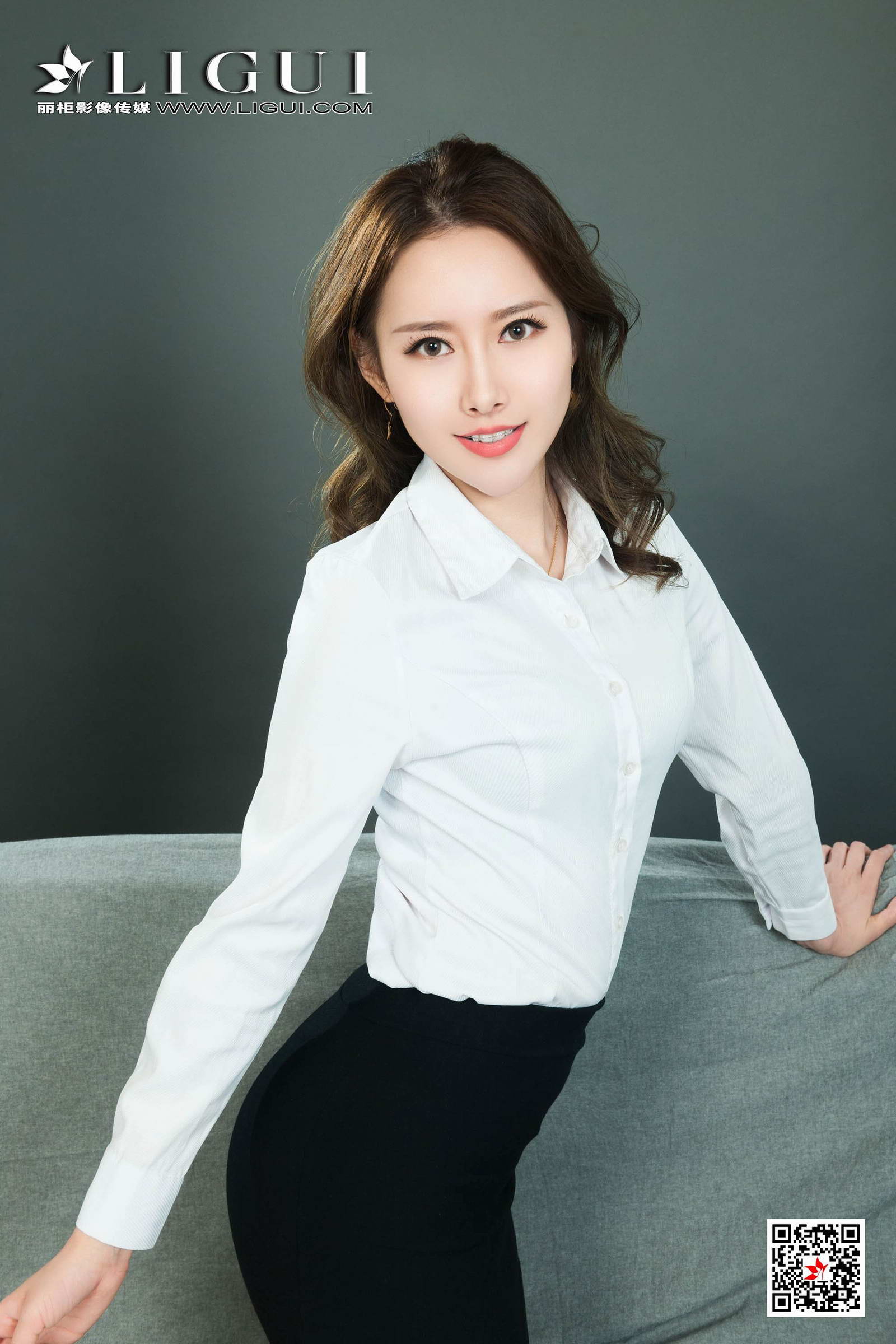 Ligui丽柜 2020.09.09 可可《新来的班主任》第13张