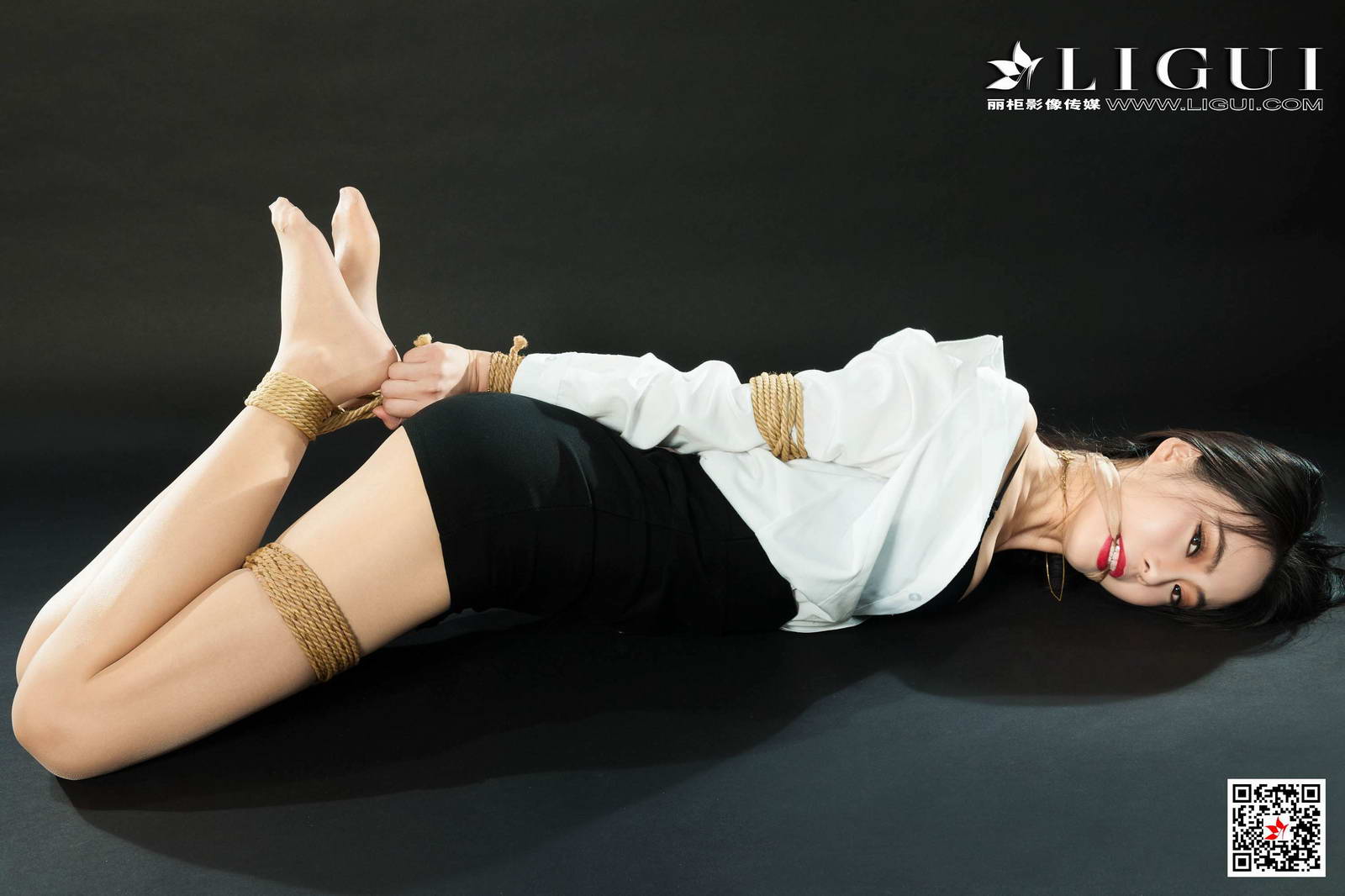 Ligui丽柜 2020.10.02《紧缚新莲》白雪第7张