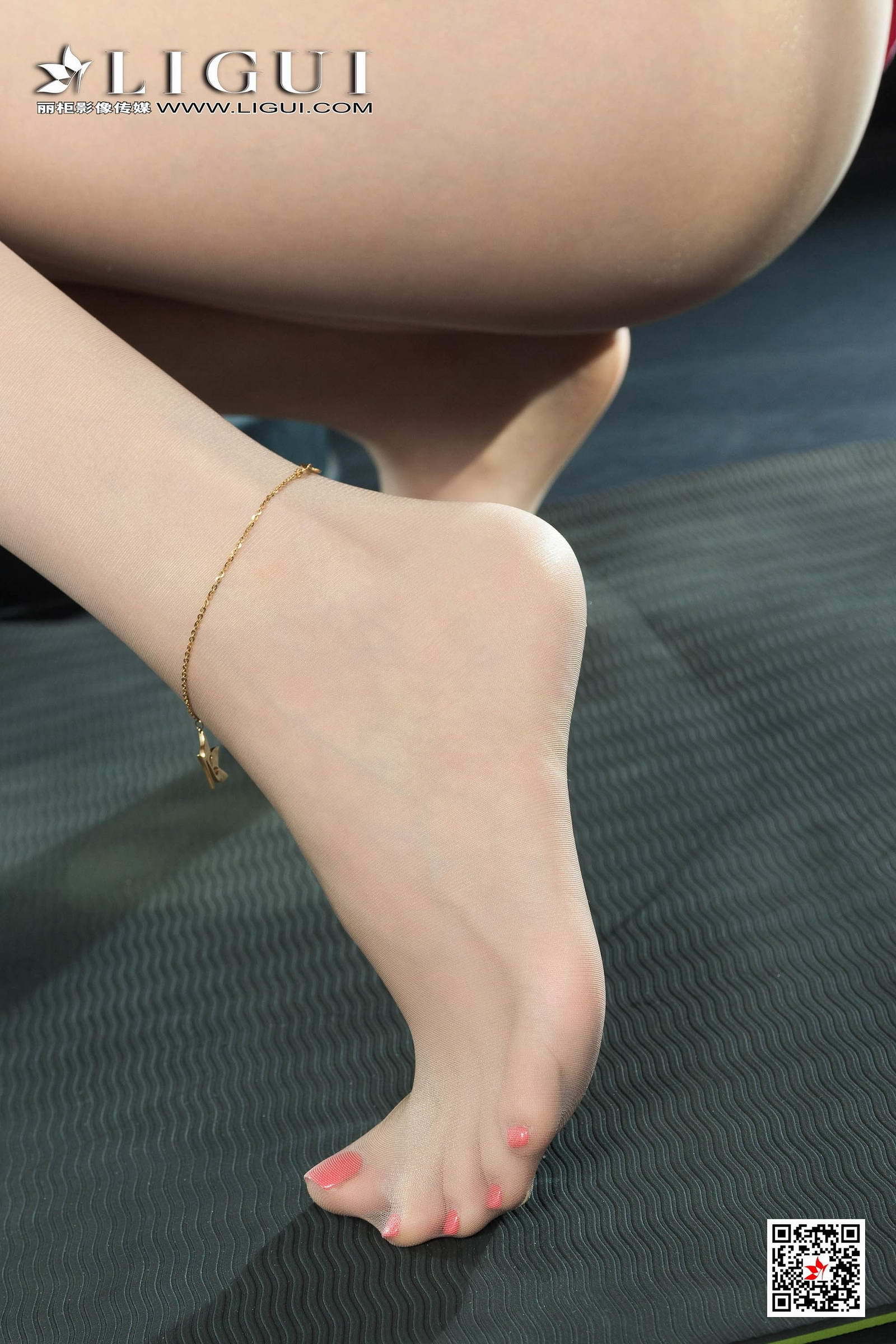 Ligui丽柜 2020.10.14《滑板女郎》甜甜第22张