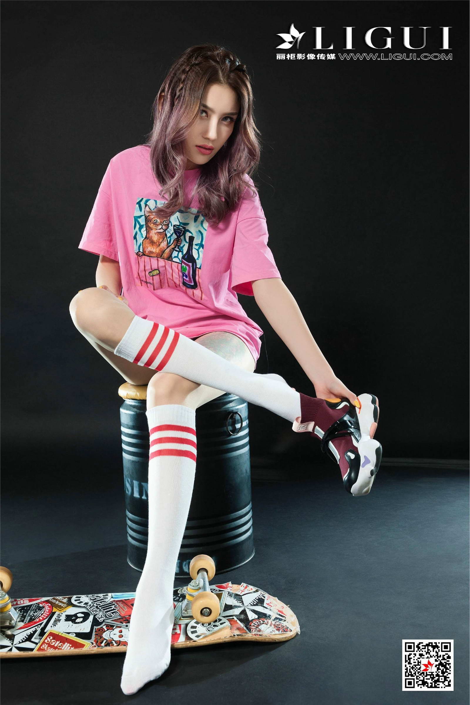Ligui丽柜 2020.10.14《滑板女郎》甜甜第17张