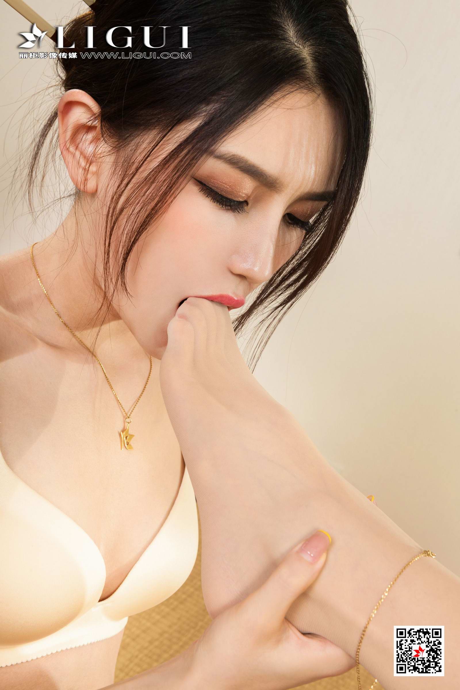 Ligui丽柜 2021.08.20 网络丽人 Model 凉儿&甜甜第7张